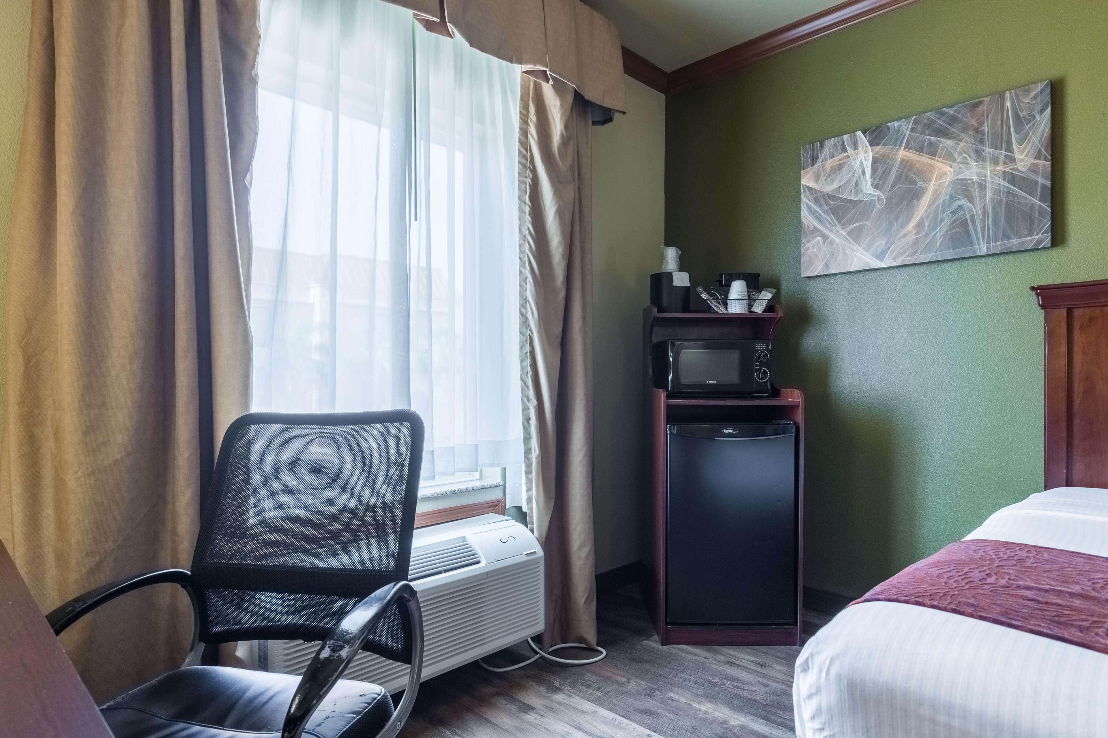 Room Two Queen Beds Non Smoking