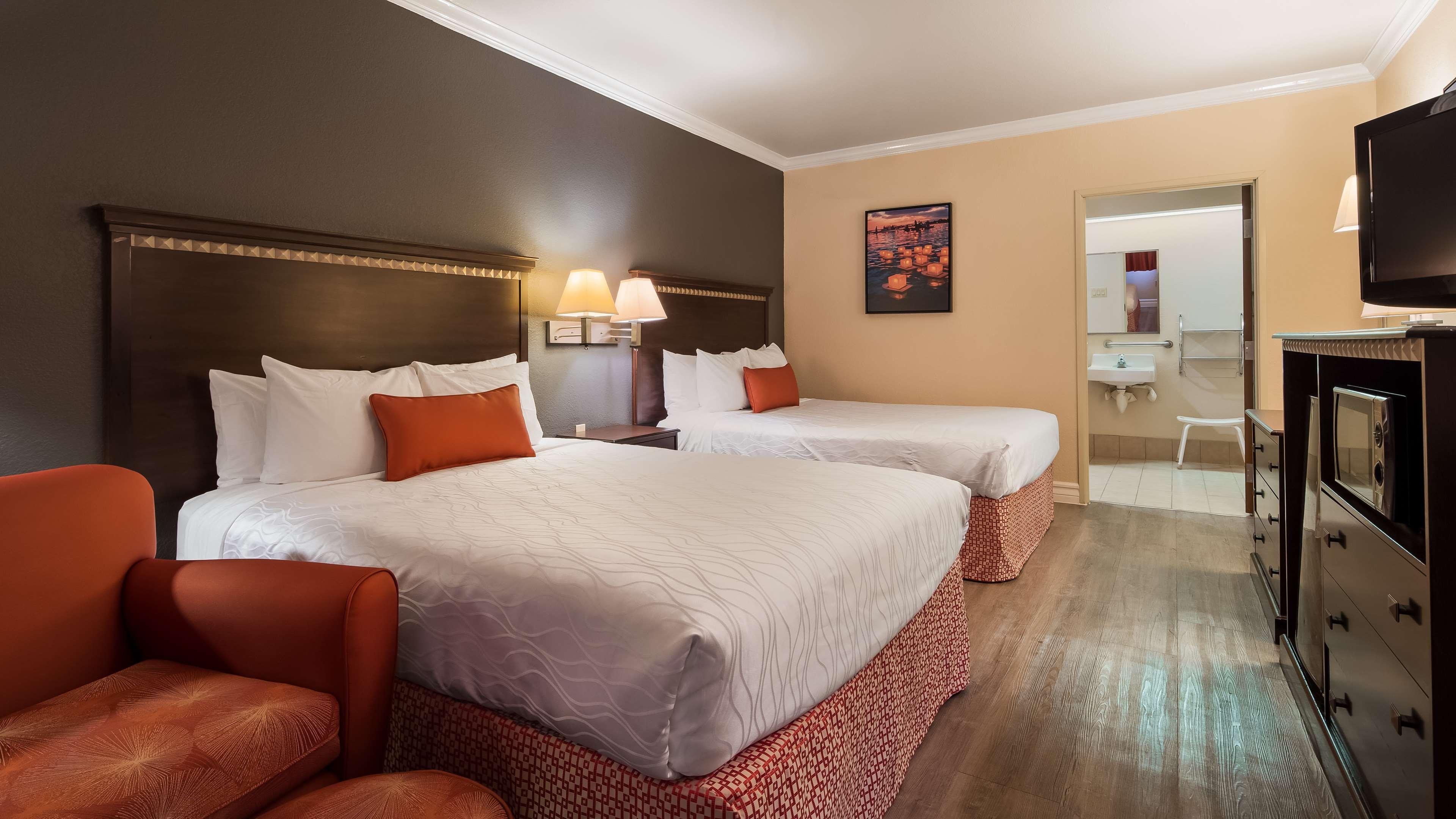 Room Two Queen Beds Non Smoking