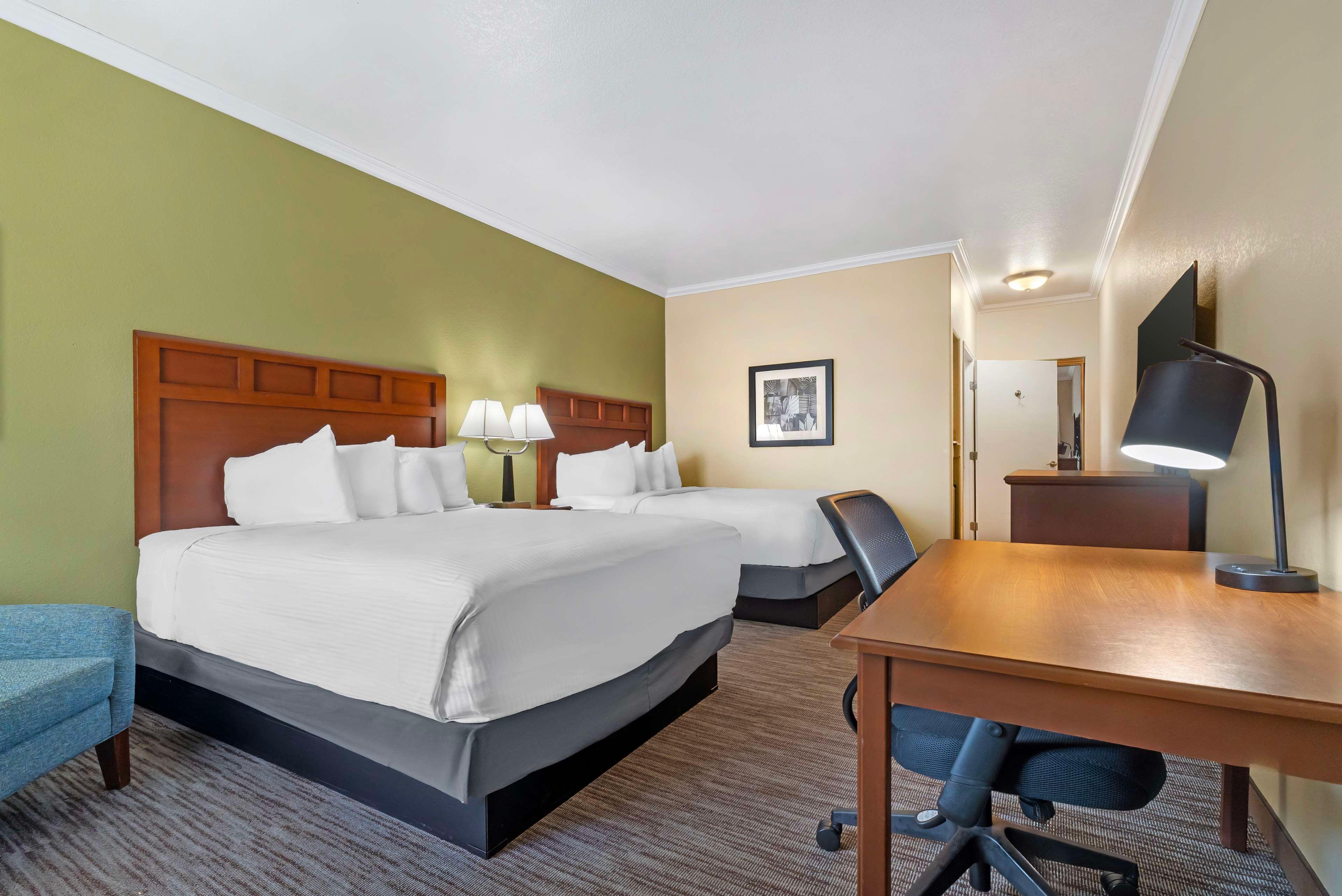 Room Two Queen Beds Non Smoking