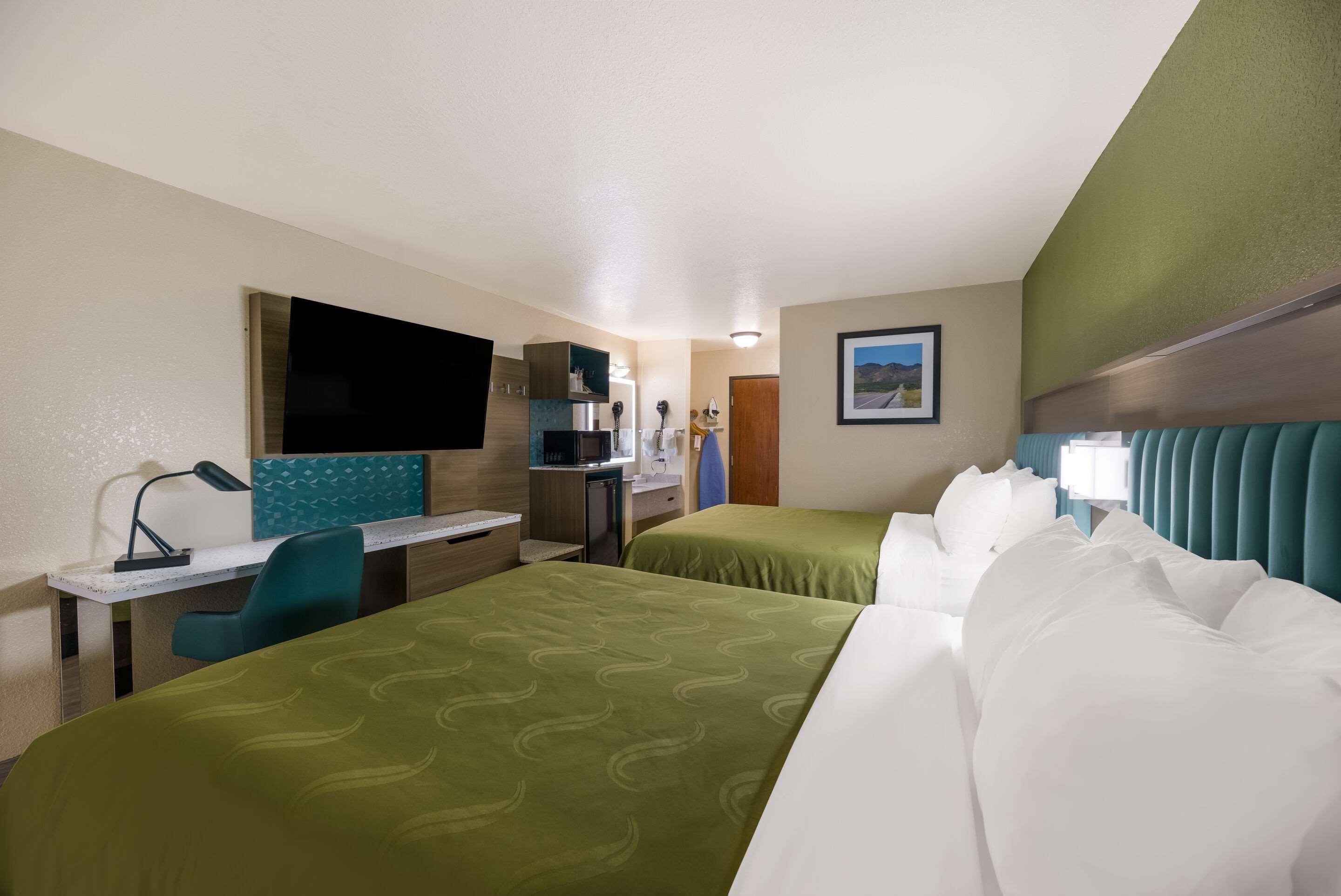 Suite Three Beds