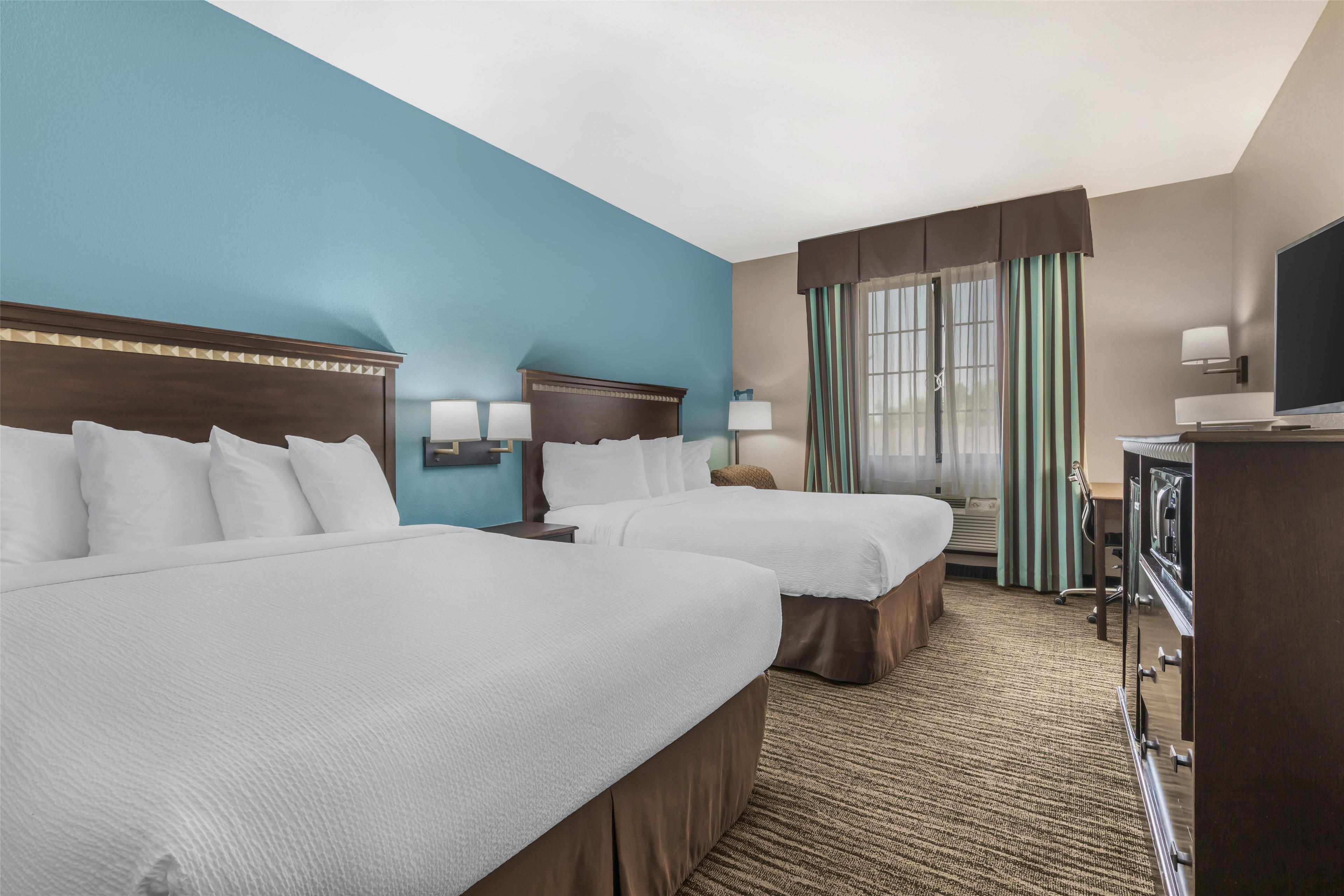 Quadruple Accessible-two Queen Beds