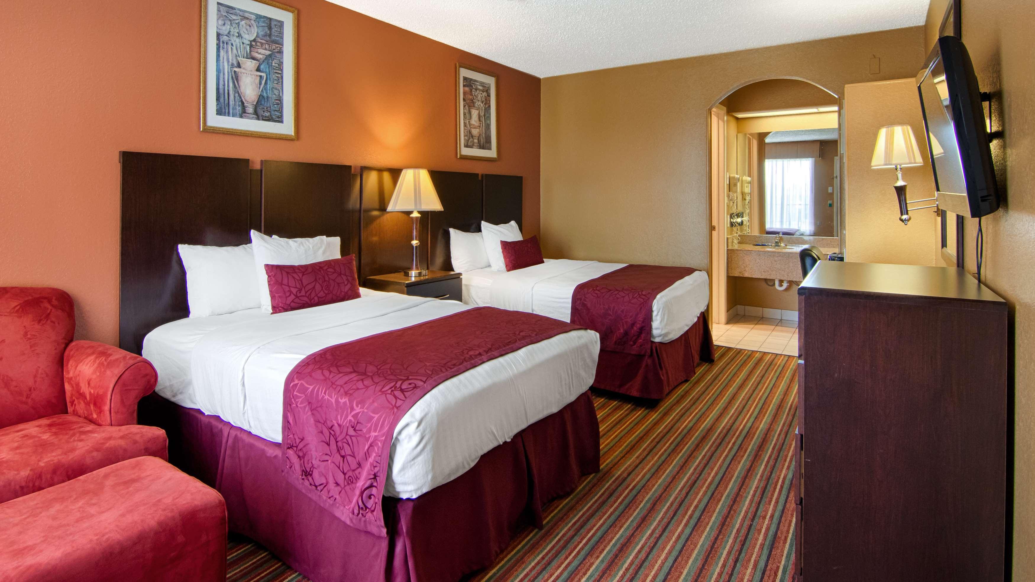 Room Two Double Beds