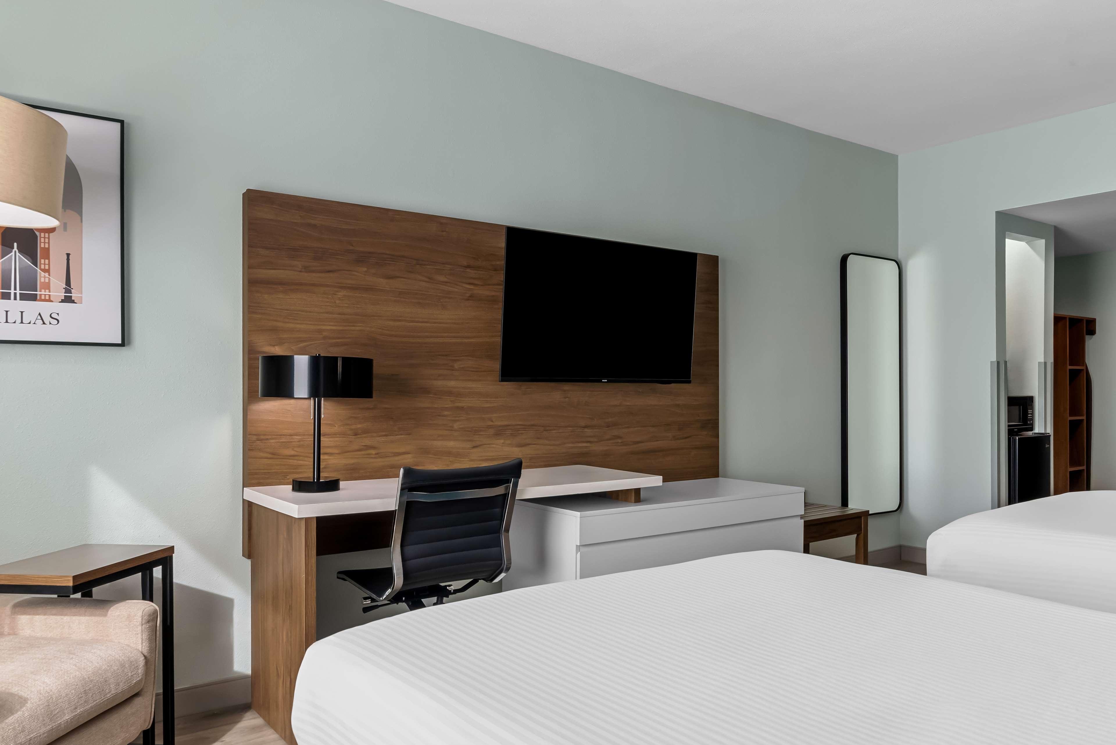 Room Two Queen Beds Non Smoking