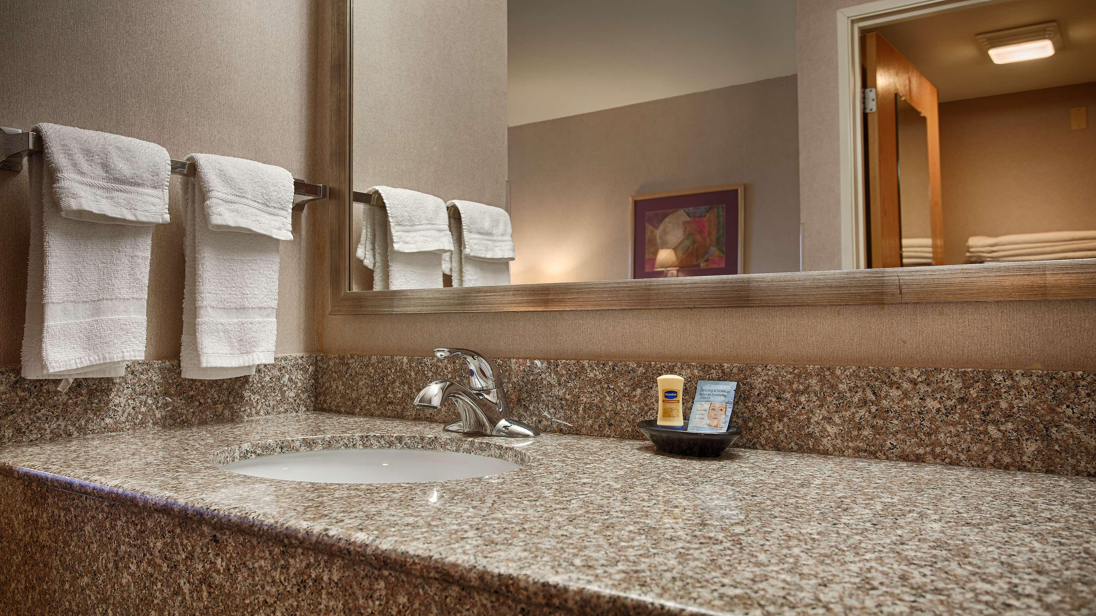 Suite Two Queen Beds