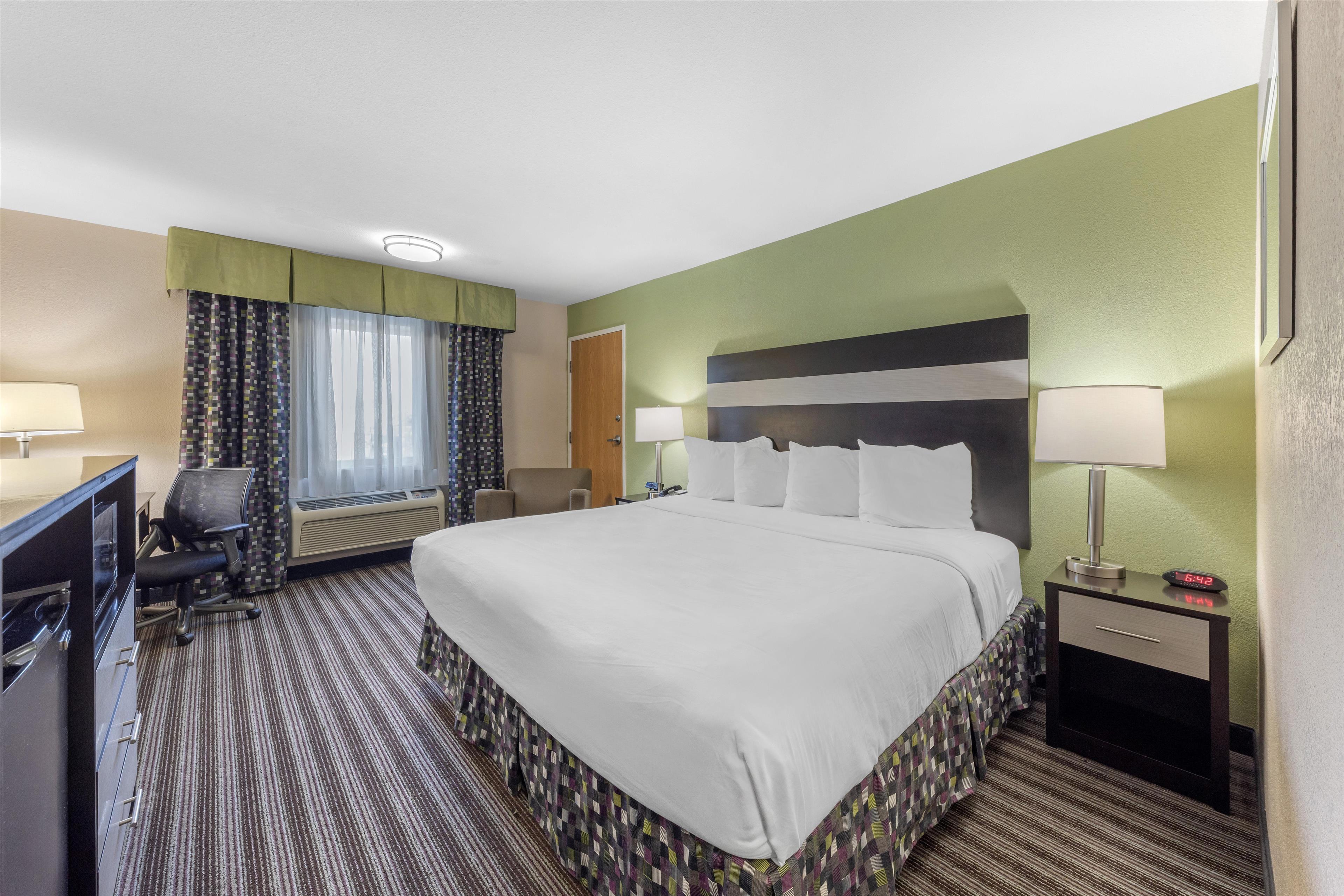 Double Accessible King Size Bed