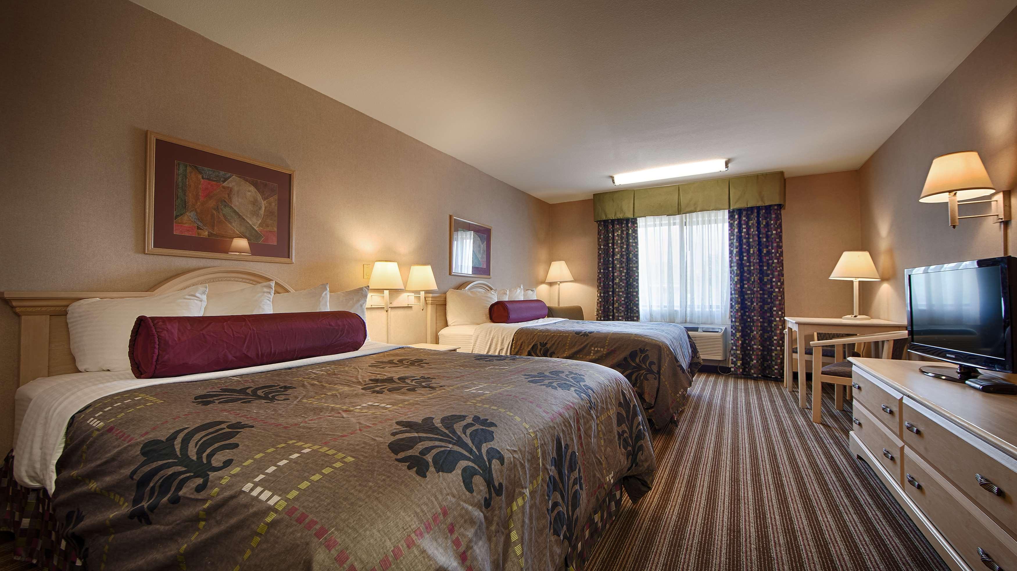 Room Two Queen Beds Non Smoking