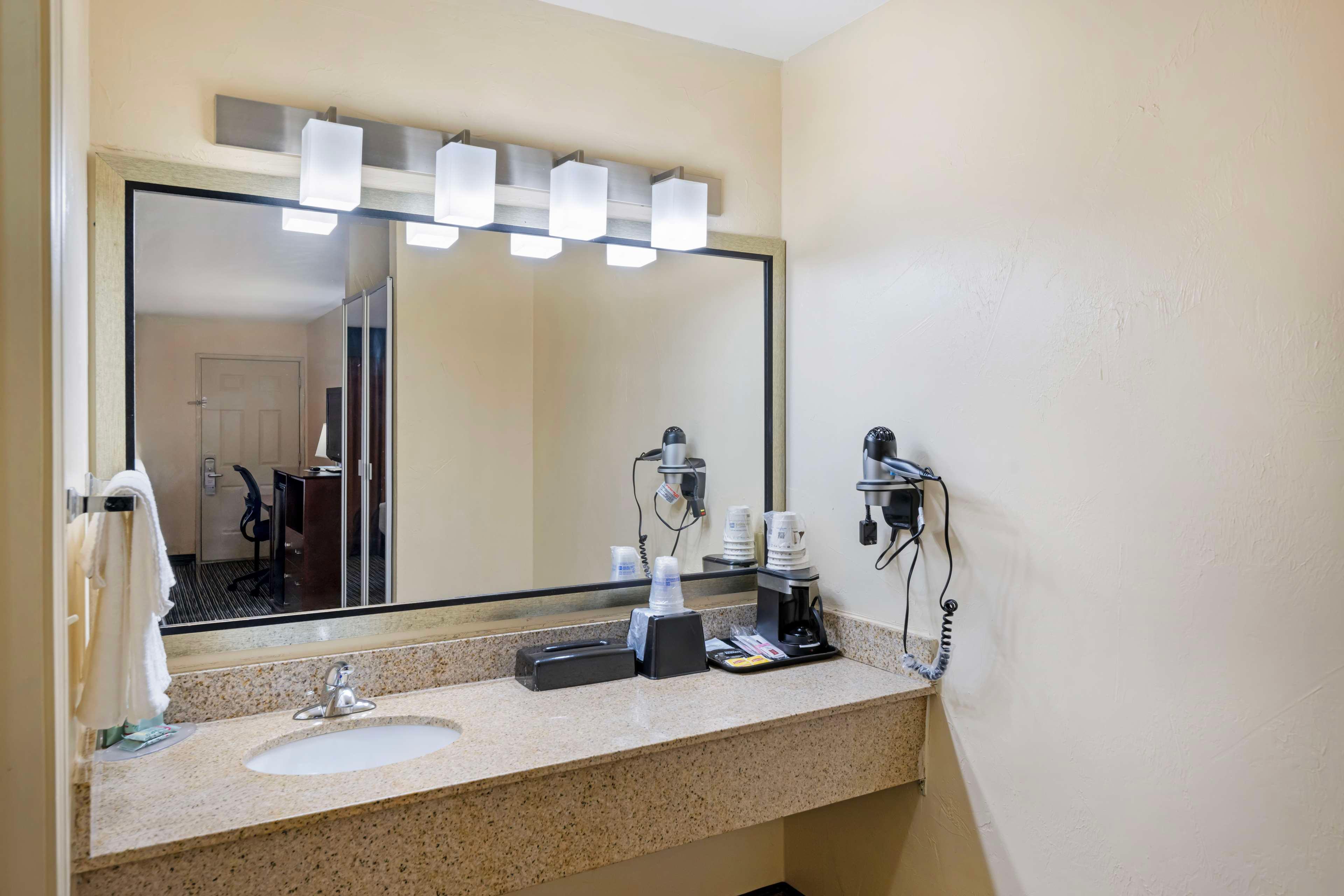 Room Two Queen Beds Non Smoking