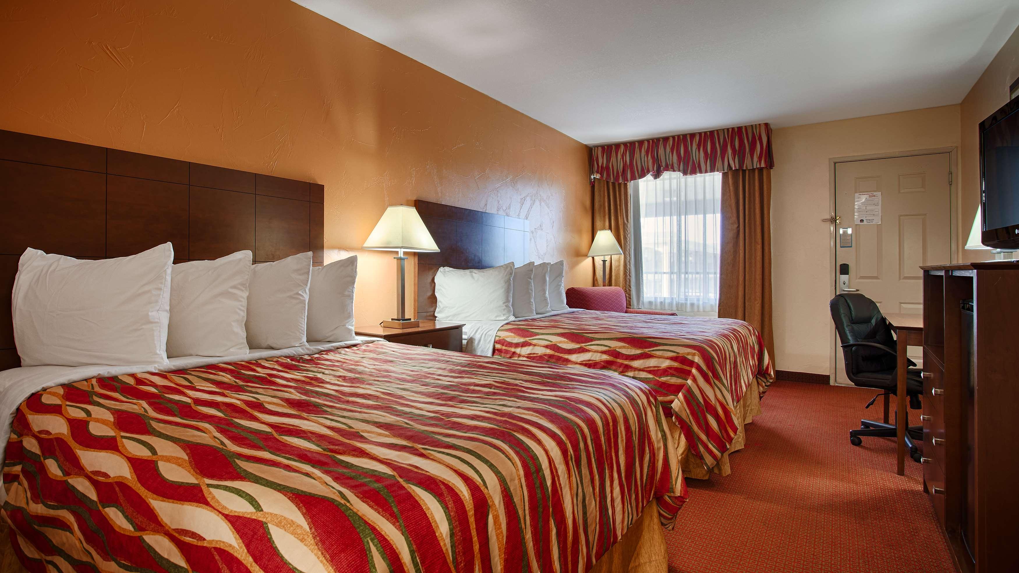 Room Two Queen Beds Non Smoking