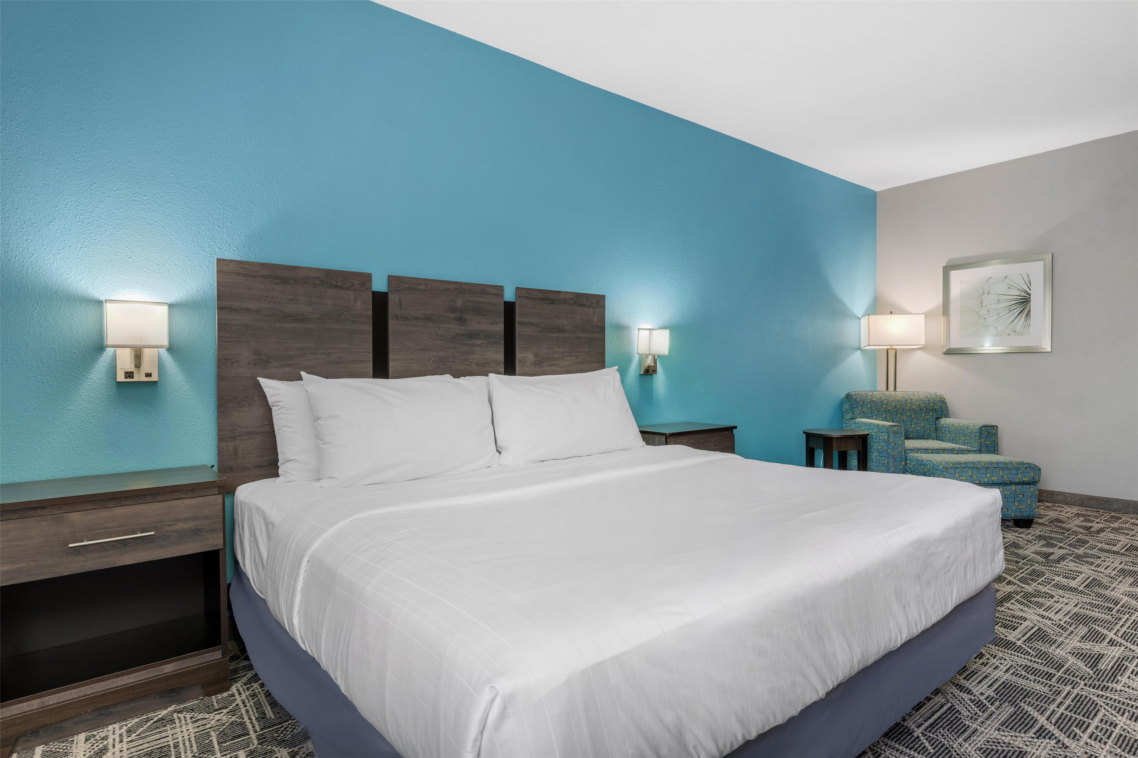 Double Accessible King Size Bed