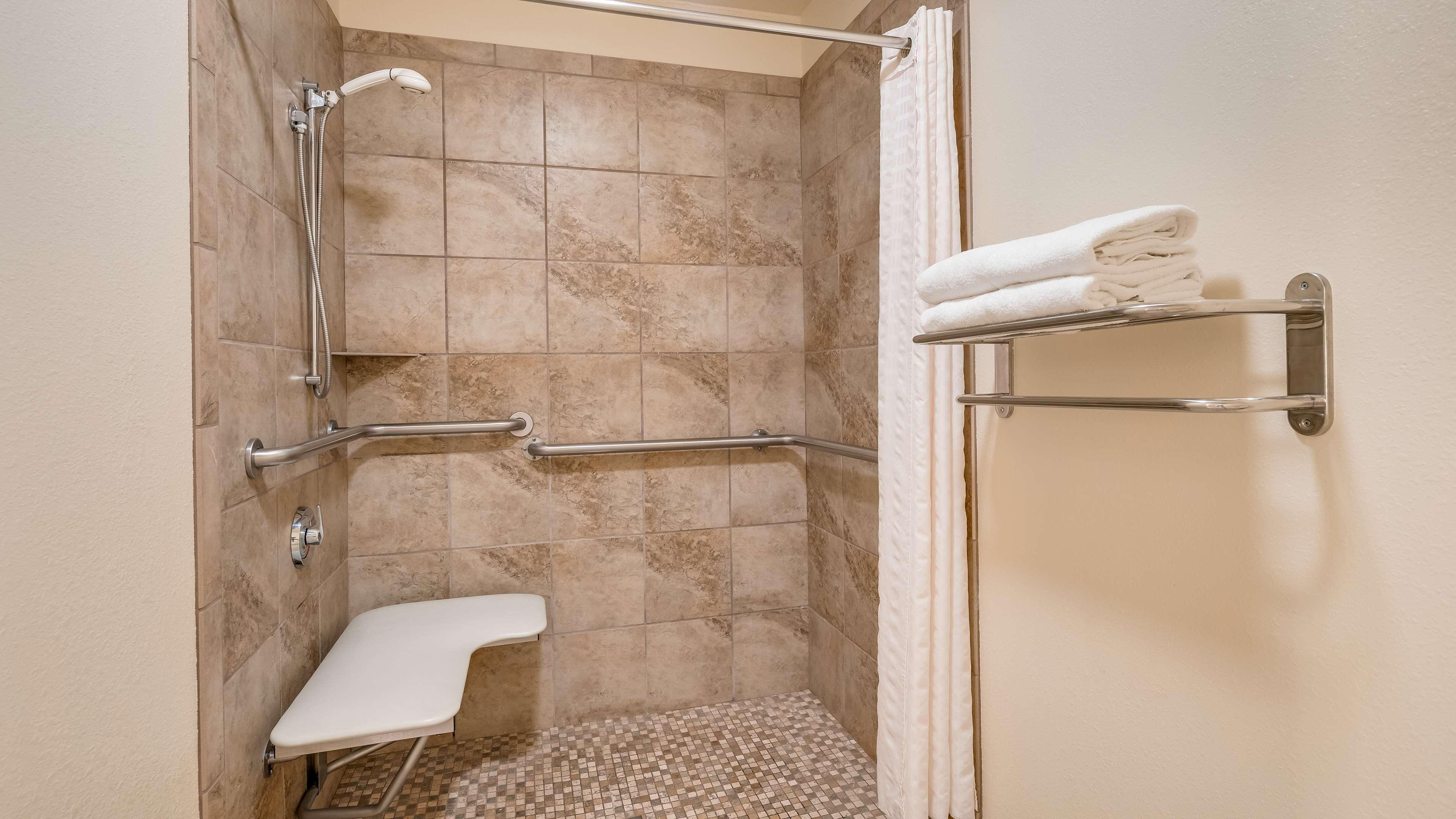 Room Accessible-two Queen Beds