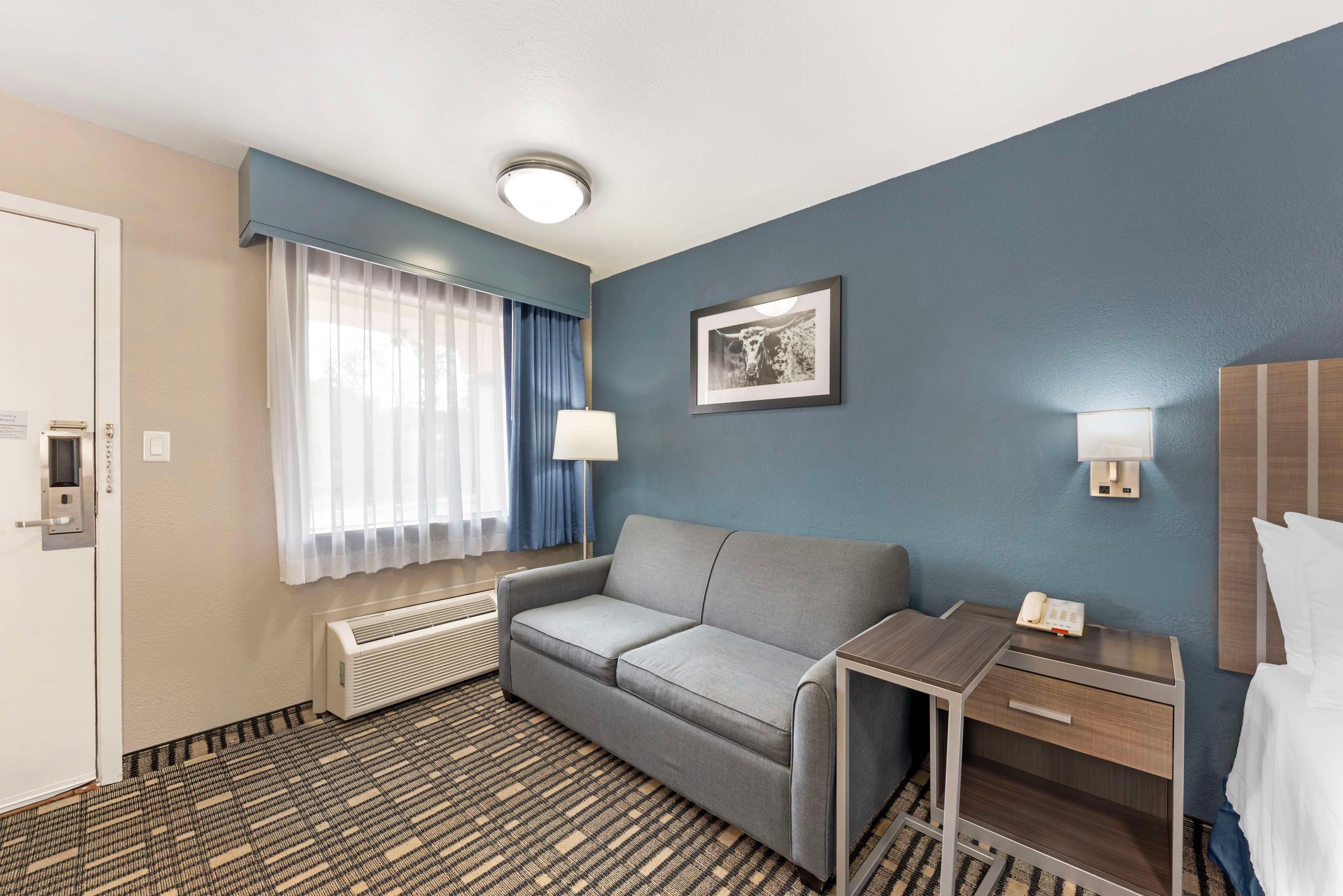 Quadruple Accessible