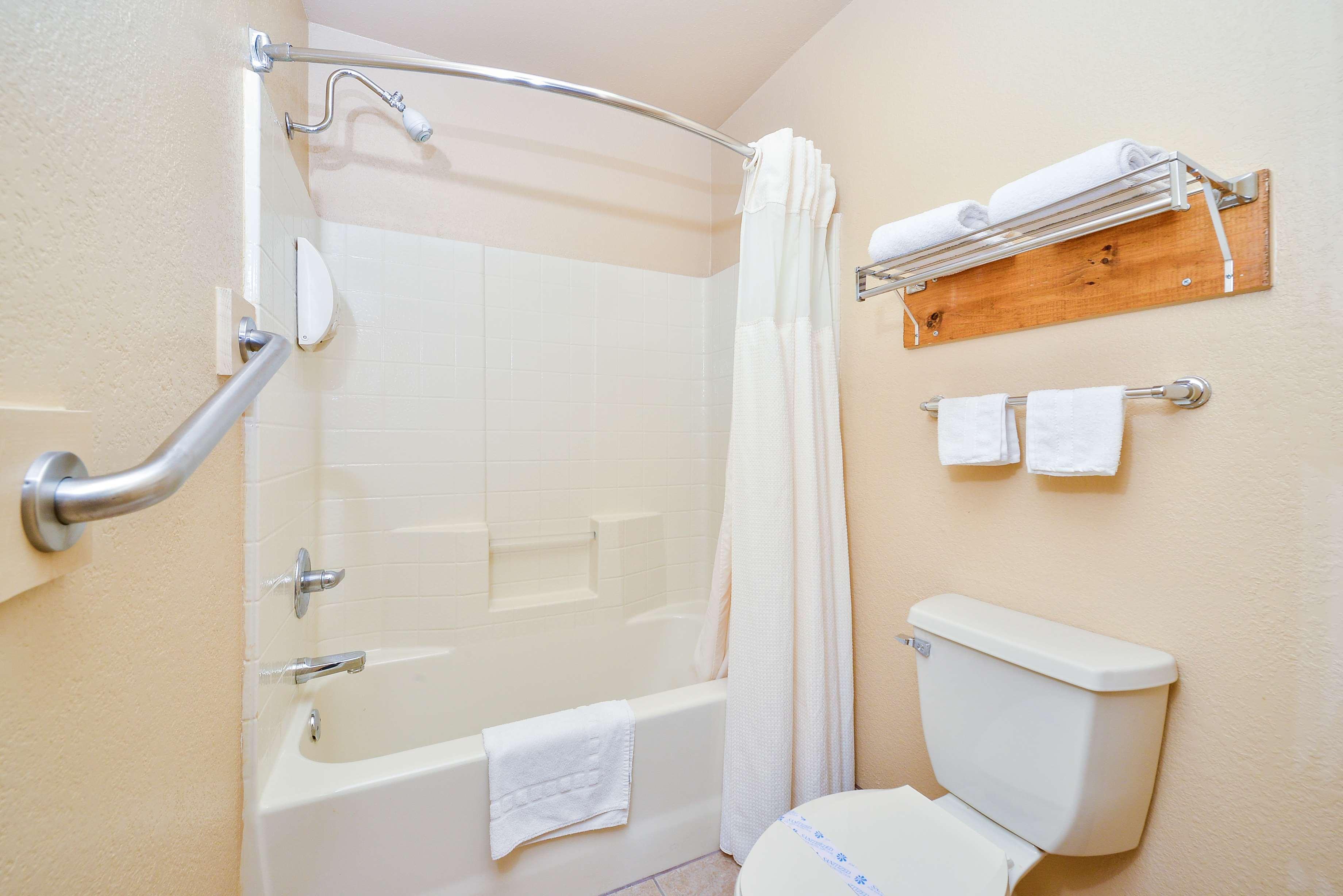 Room Two Queen Beds Non Smoking