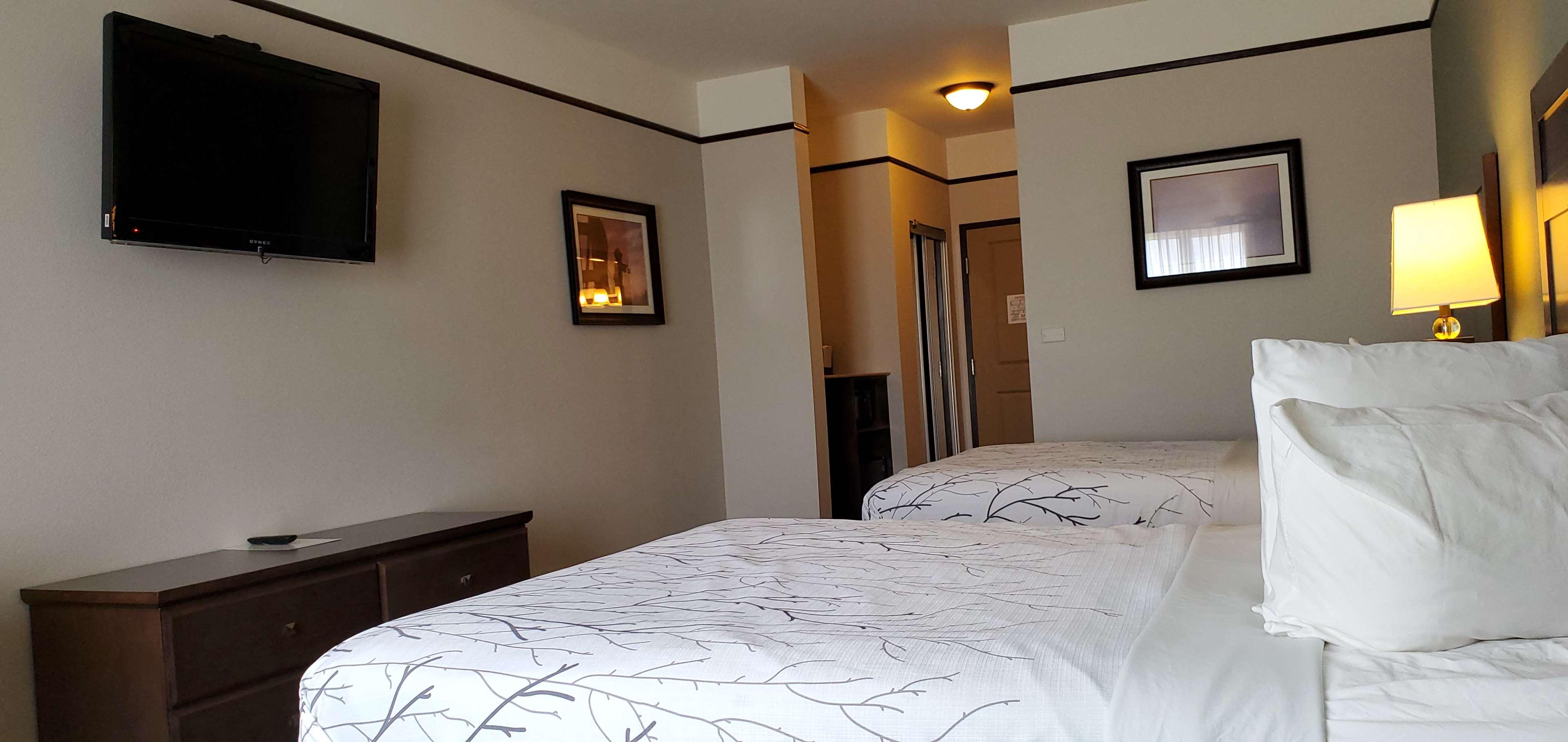 Room Accessible-two Queen Beds
