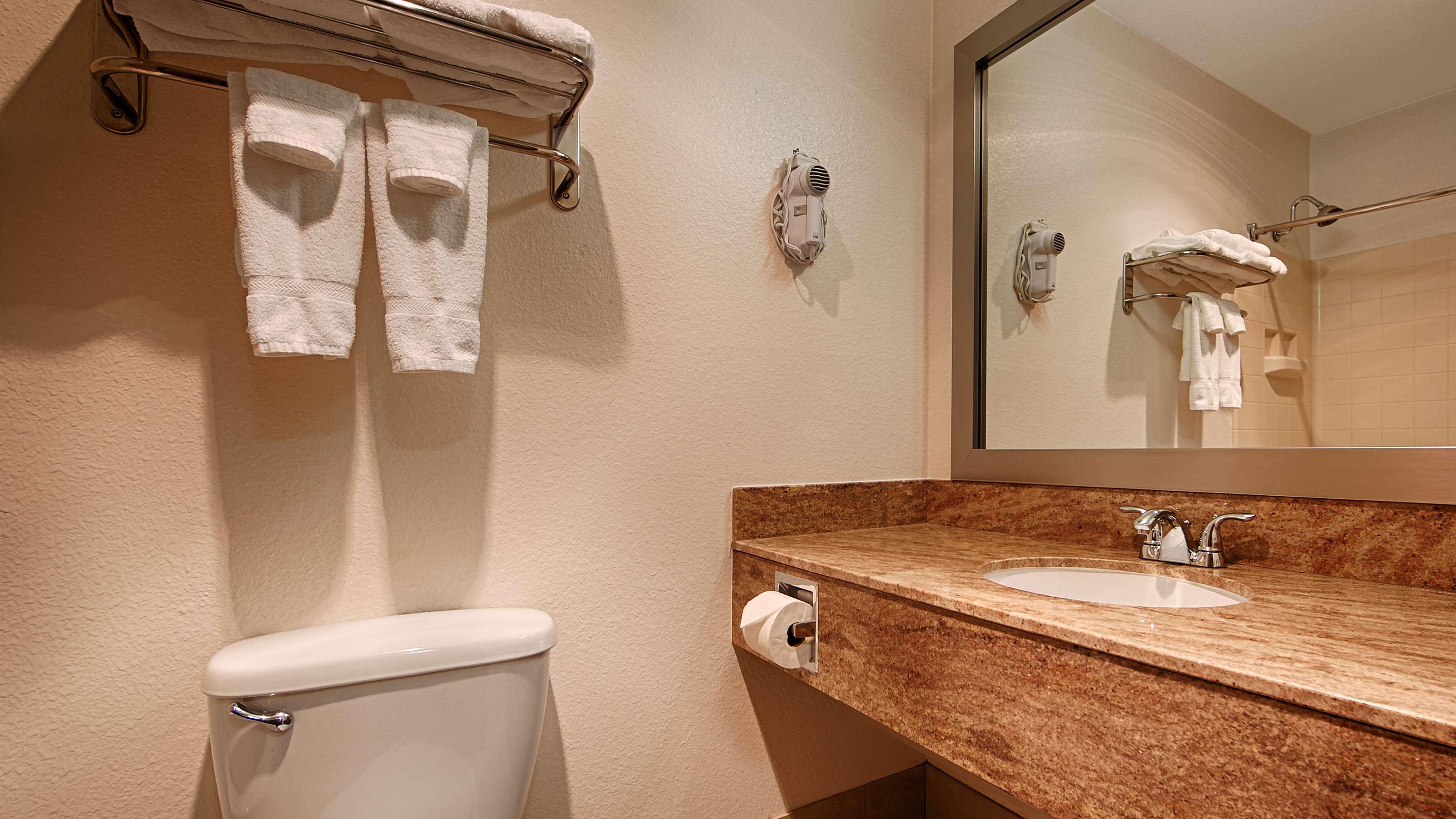 Suite Two Queen Beds