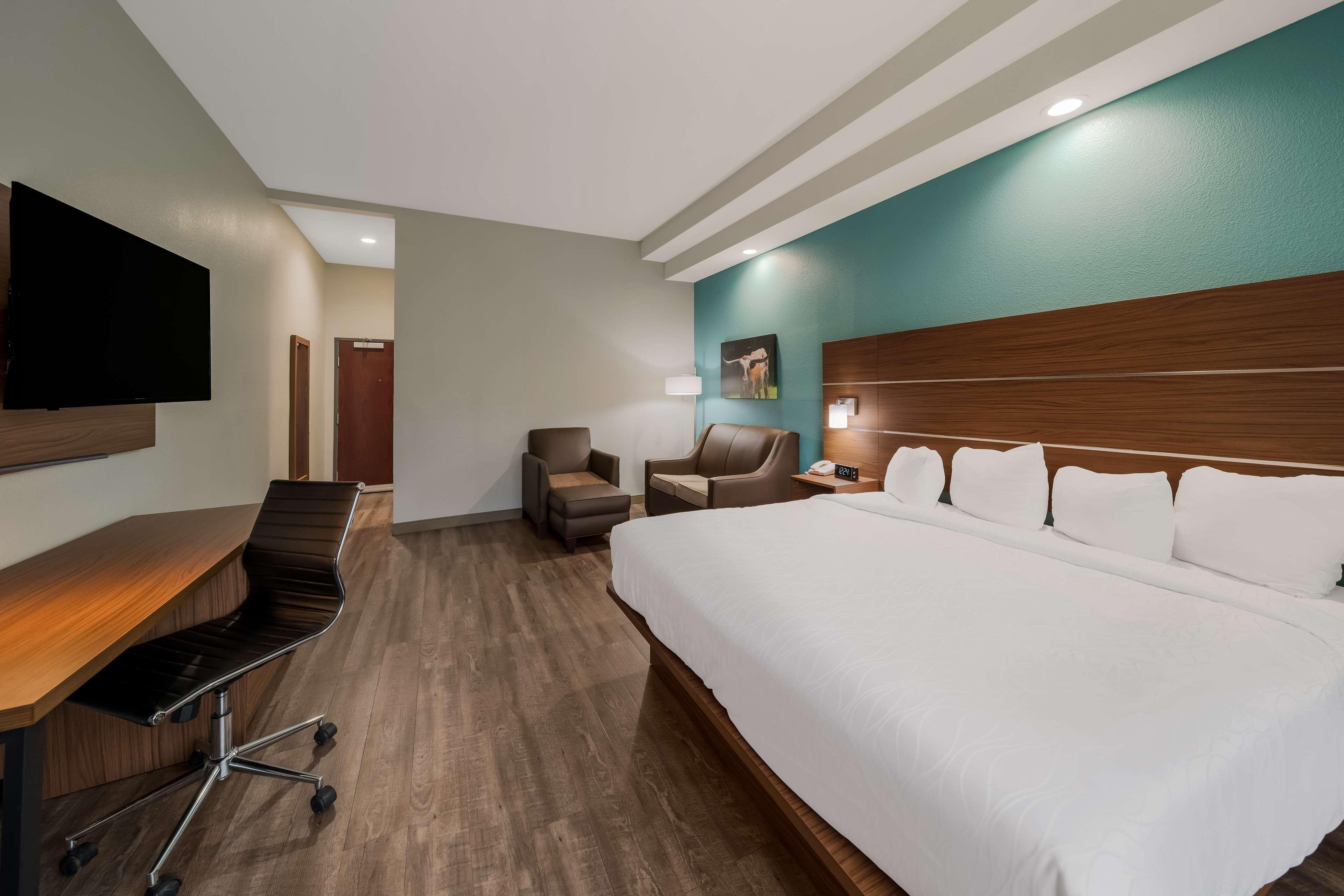 Triple King Size Bed