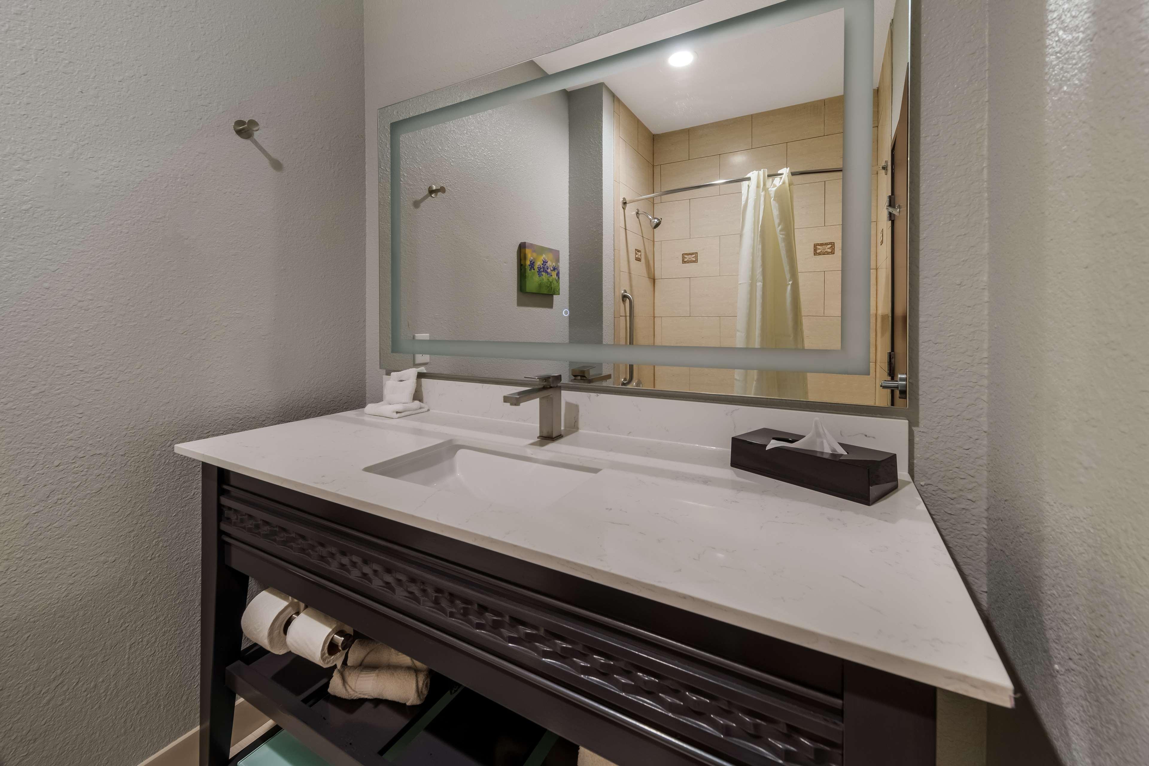 Triple with Kitchenette