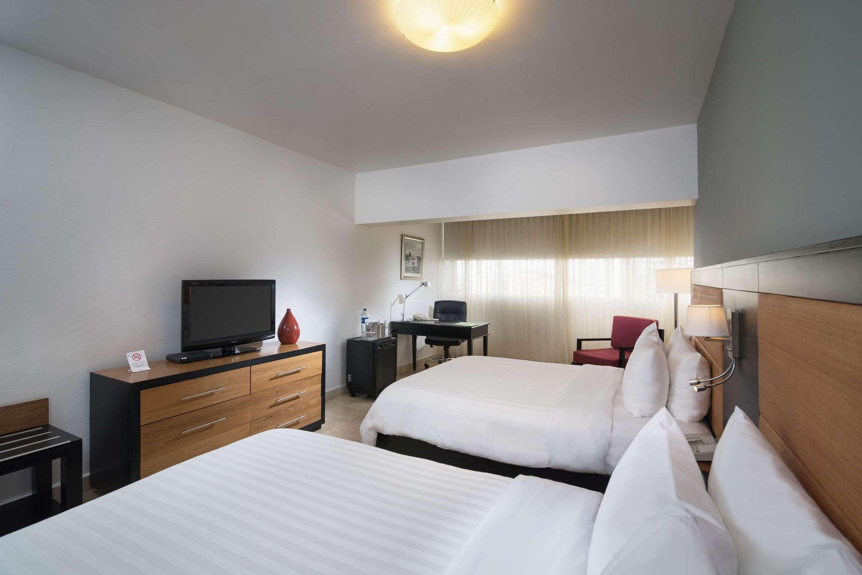 Double Two Queen Beds Non Smoking