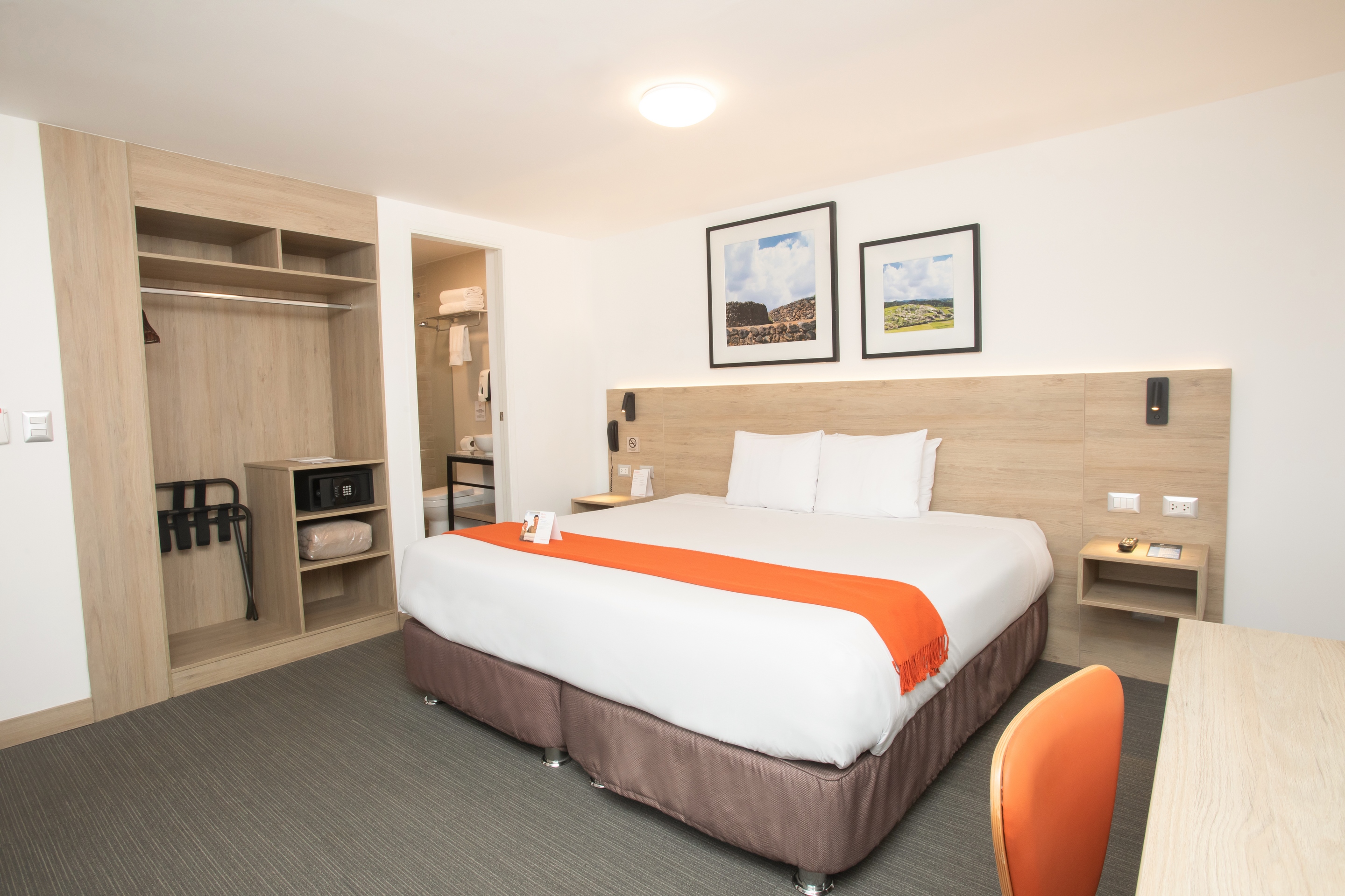 Double Queen Size Bed