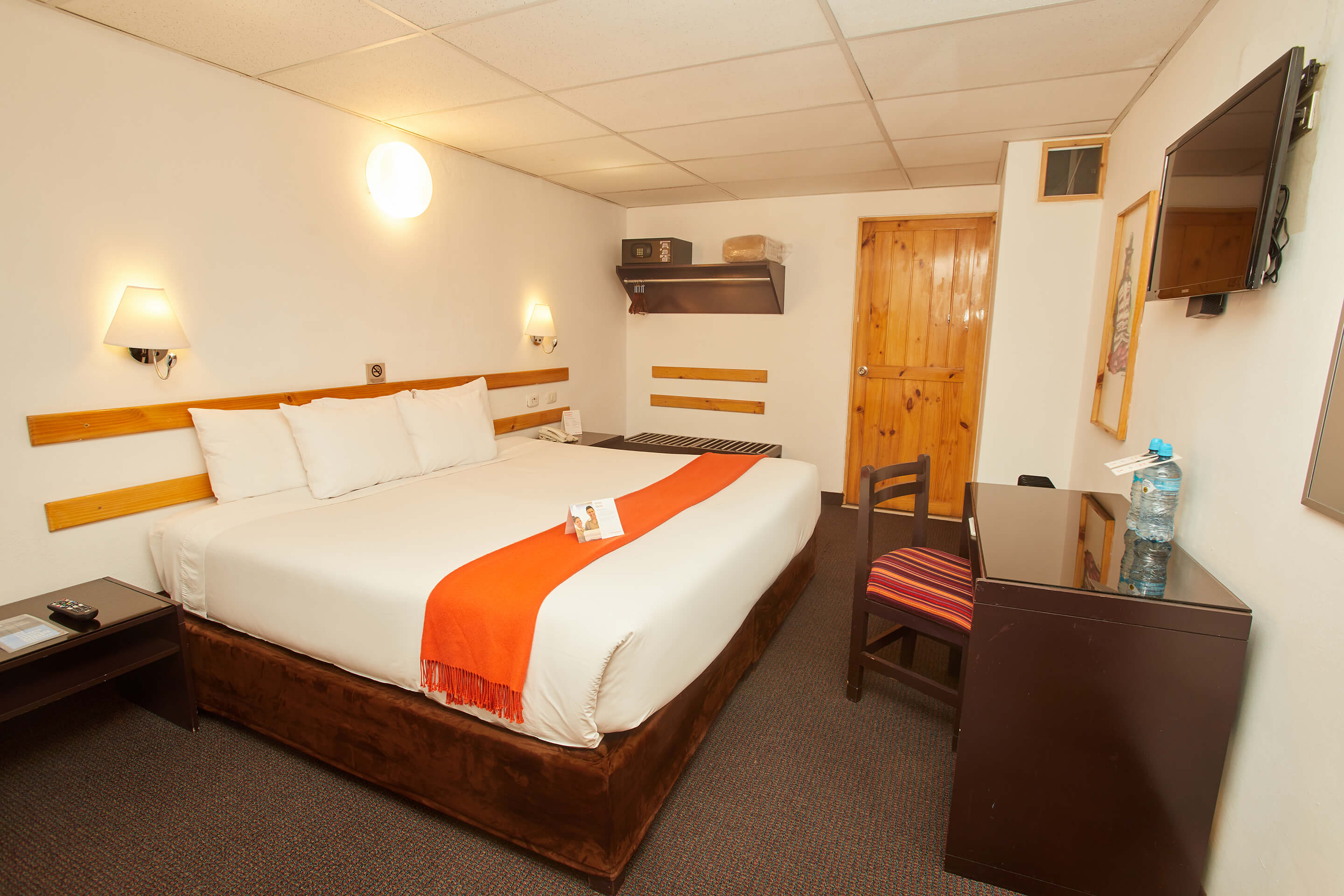 Double Queen Size Bed