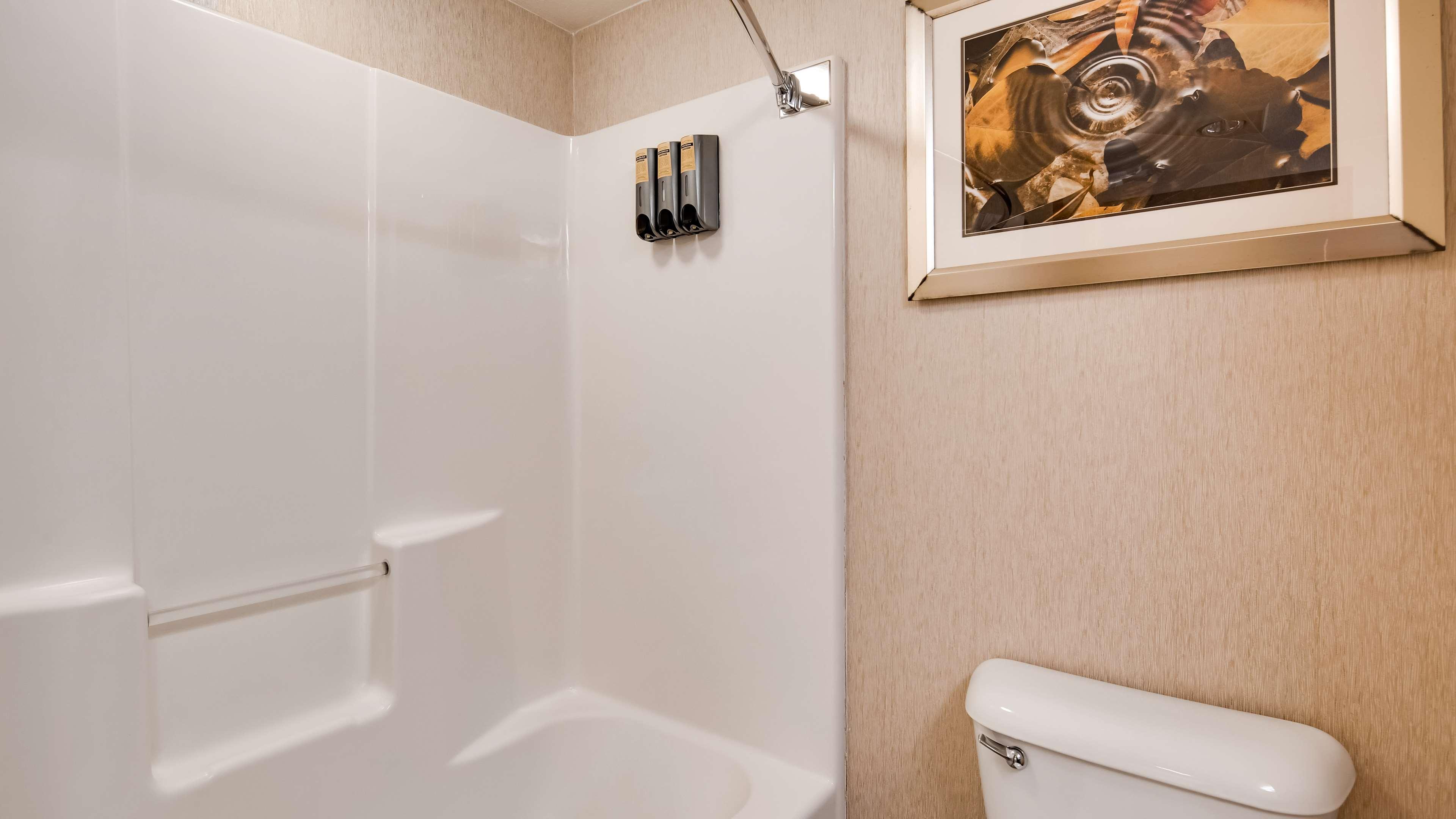 Suite Two Queen Beds