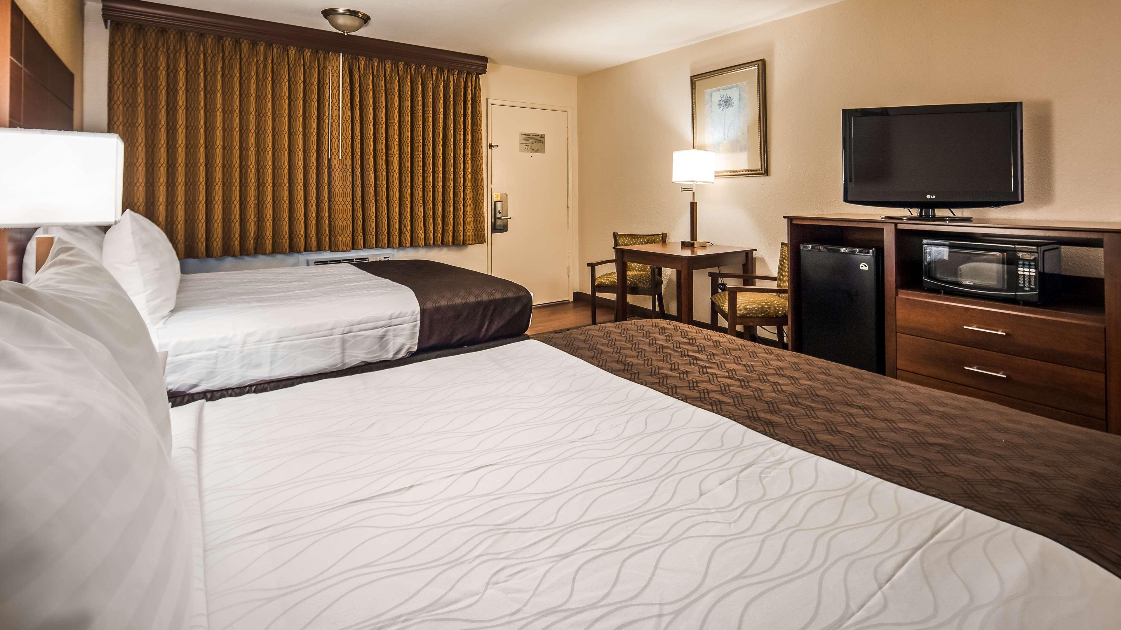 Room Two Queen Beds Non Smoking