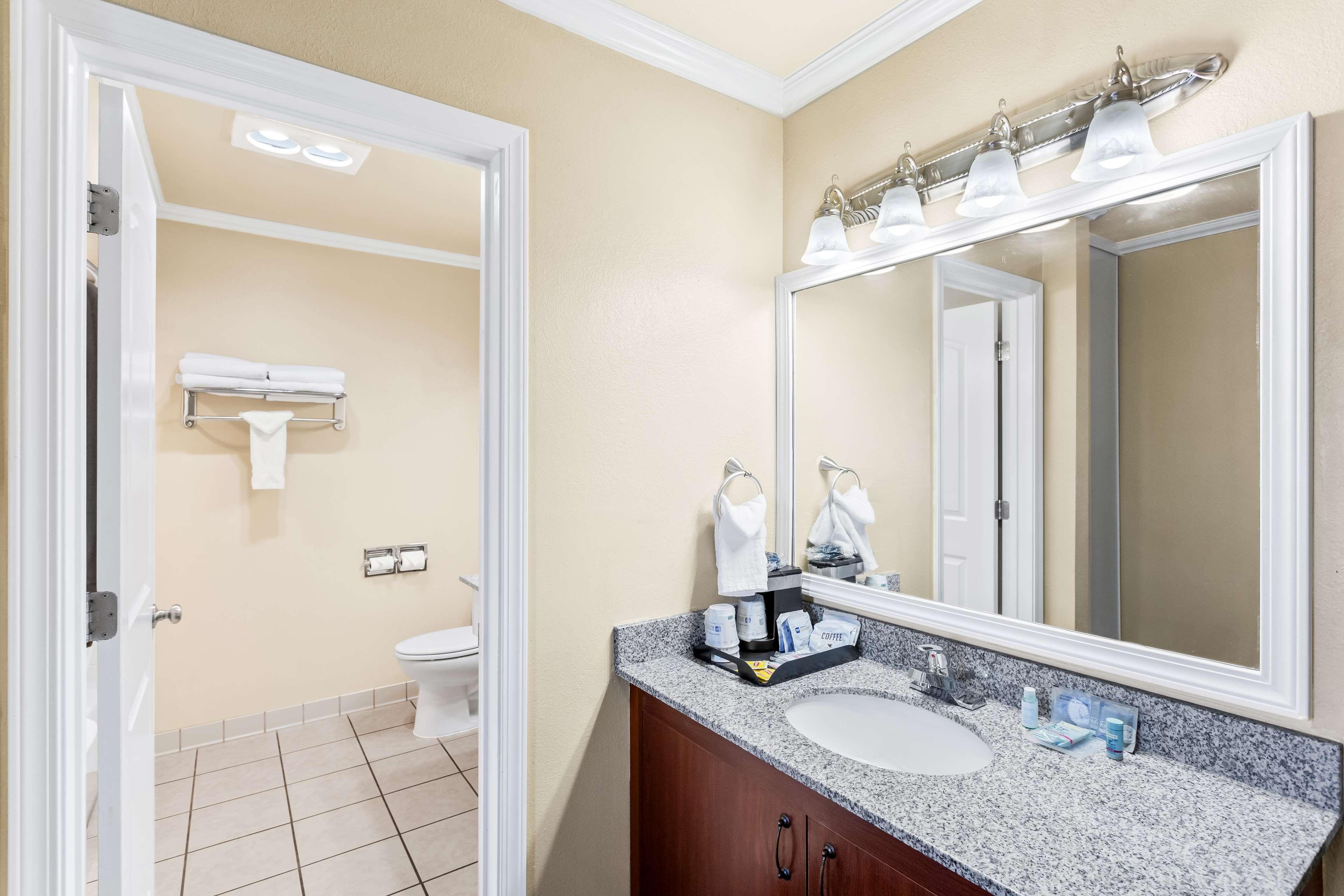 Suite Two Queen Beds