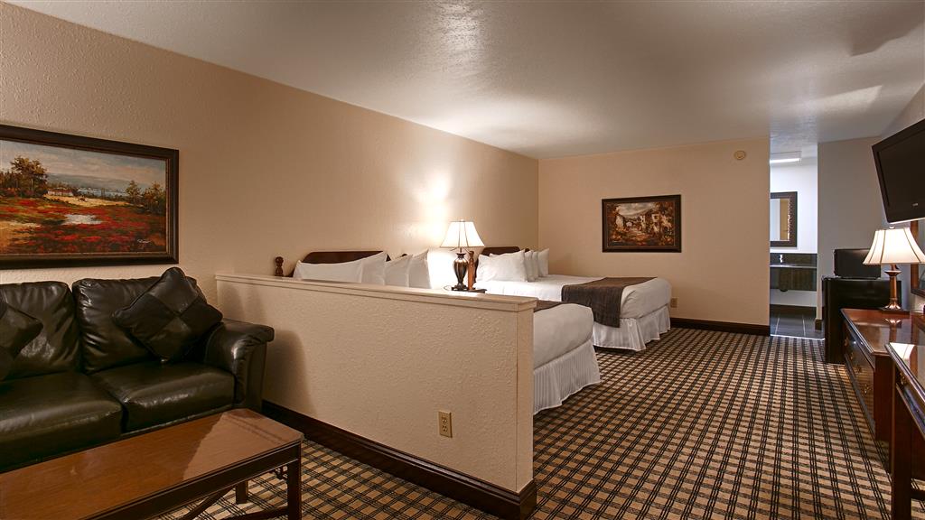 Suite Accessible-two Queen Beds