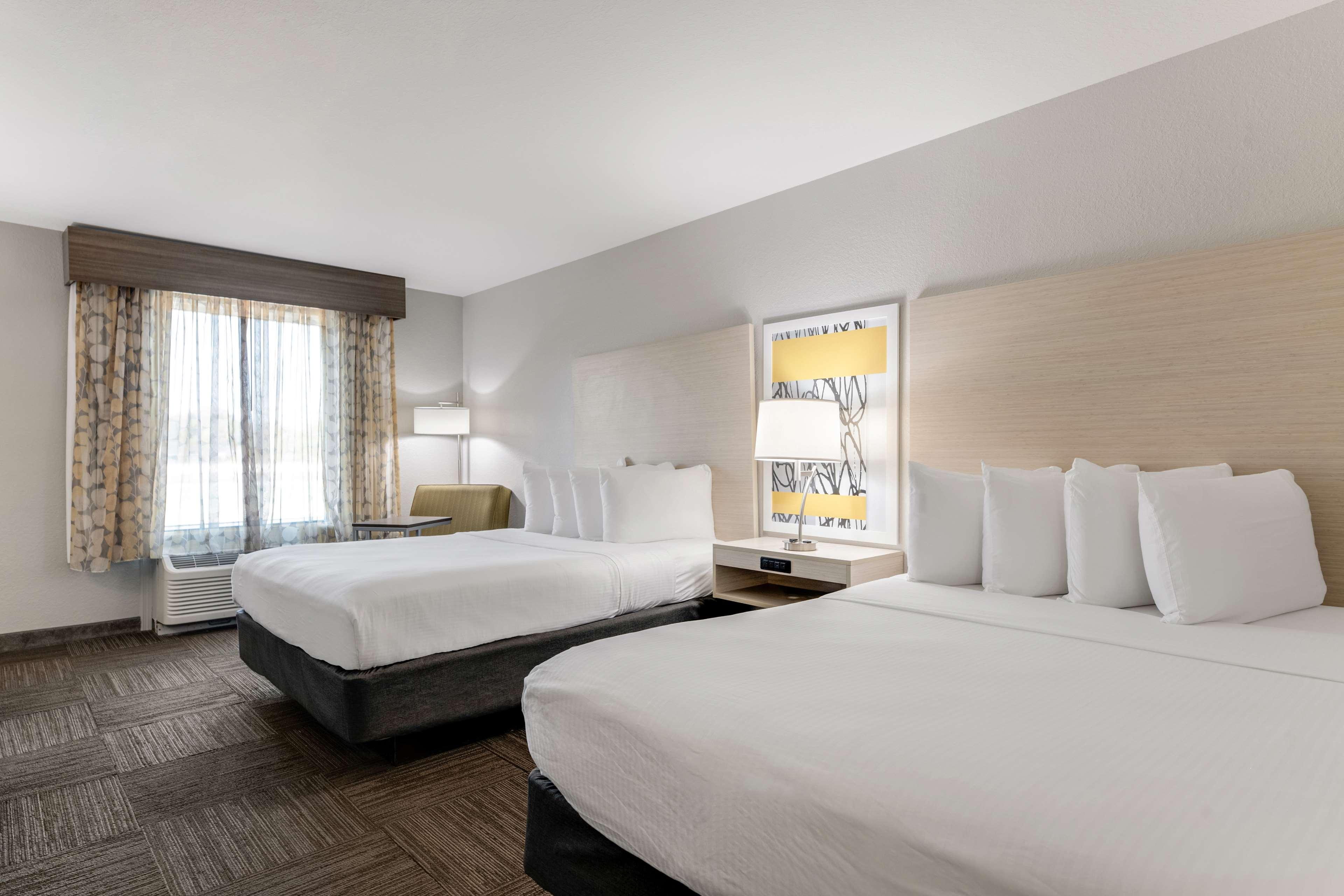 Room Two Queen Beds Non Smoking