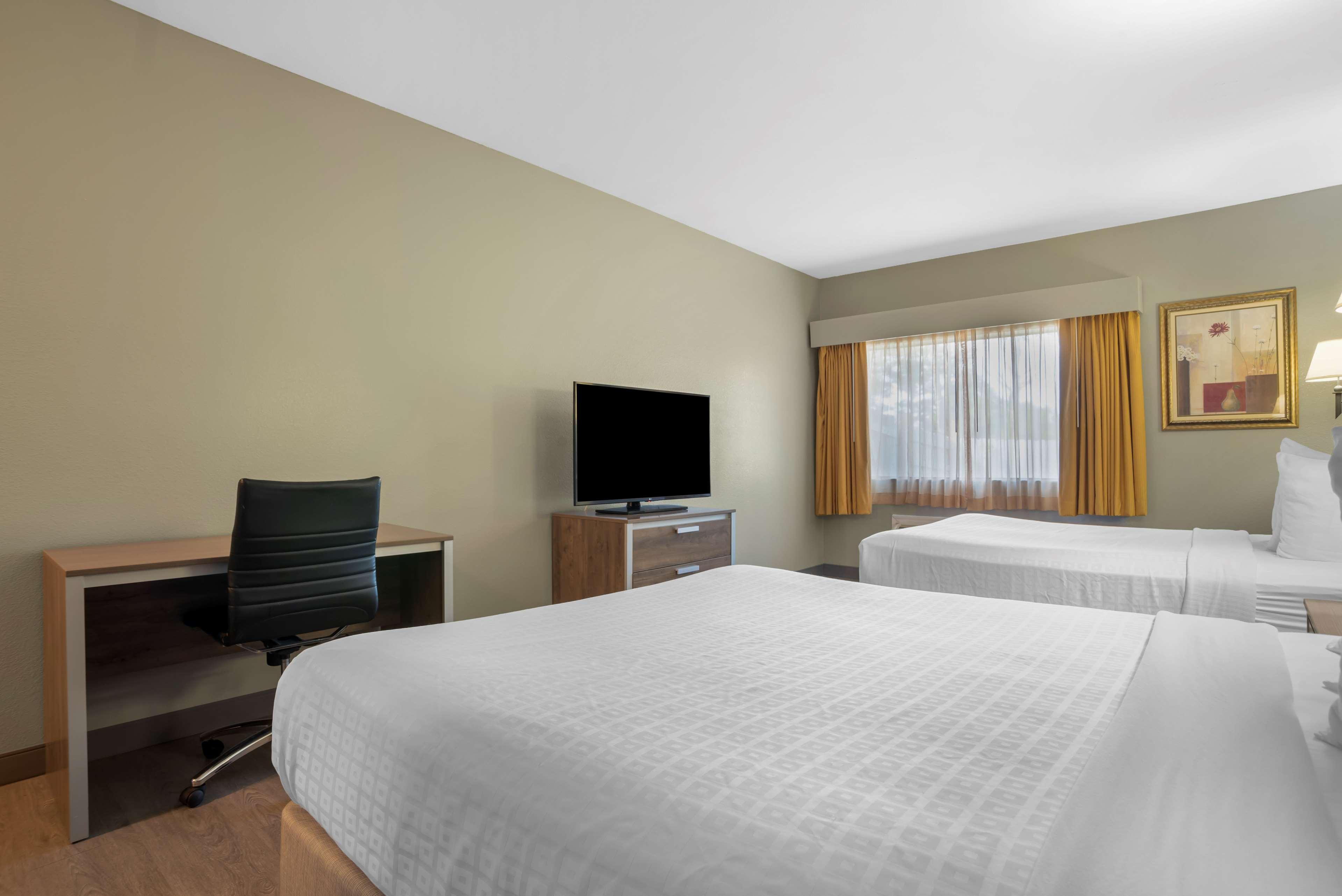 Room Two Queen Beds Non Smoking