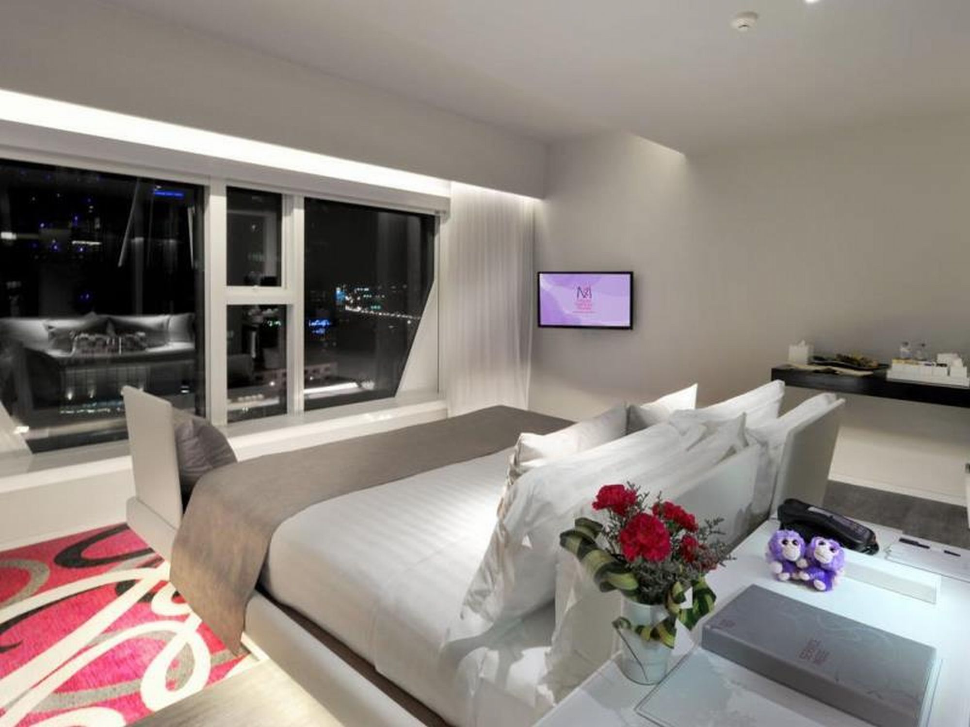 Double or Twin Executive