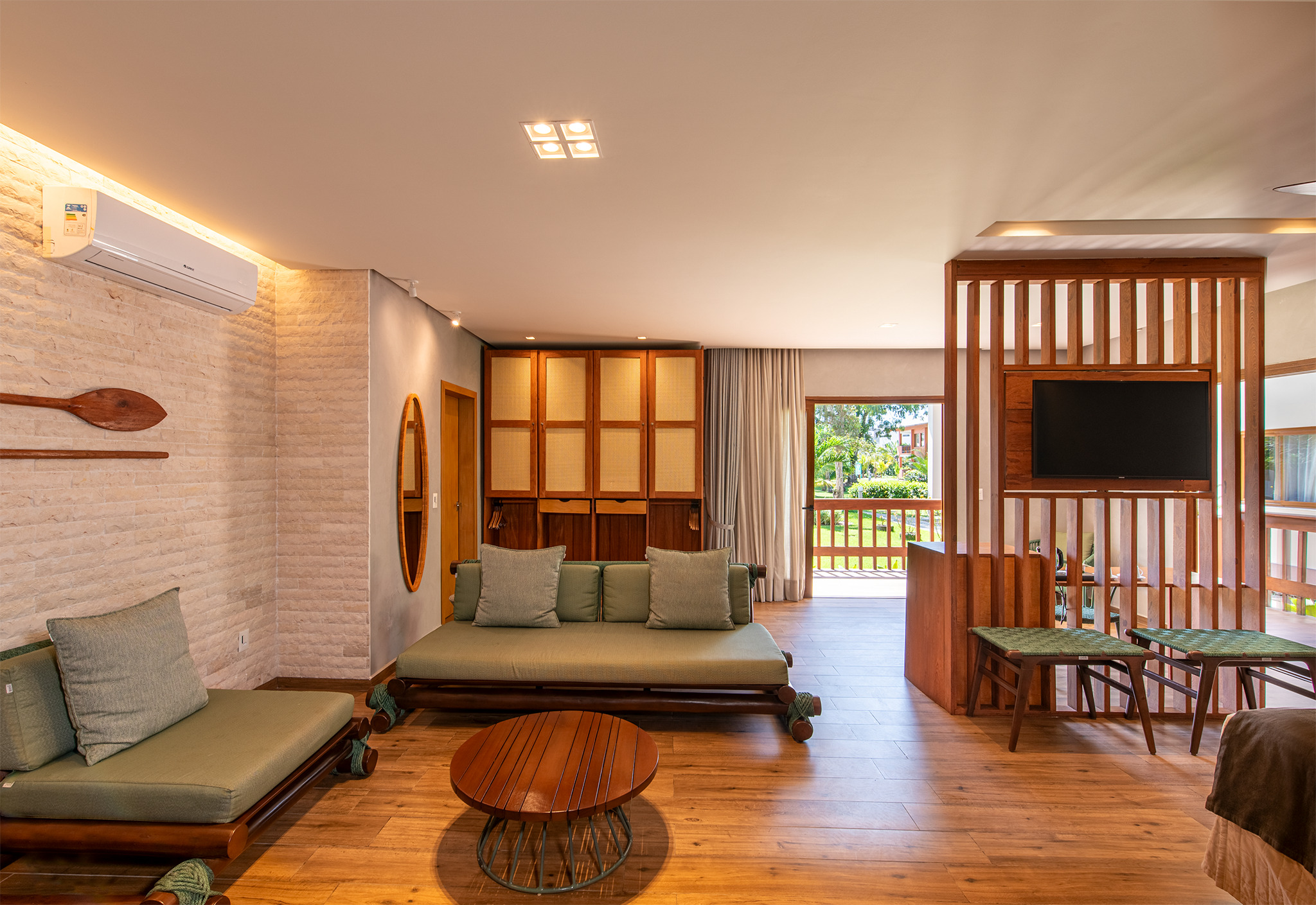 Family Room Capacity 3