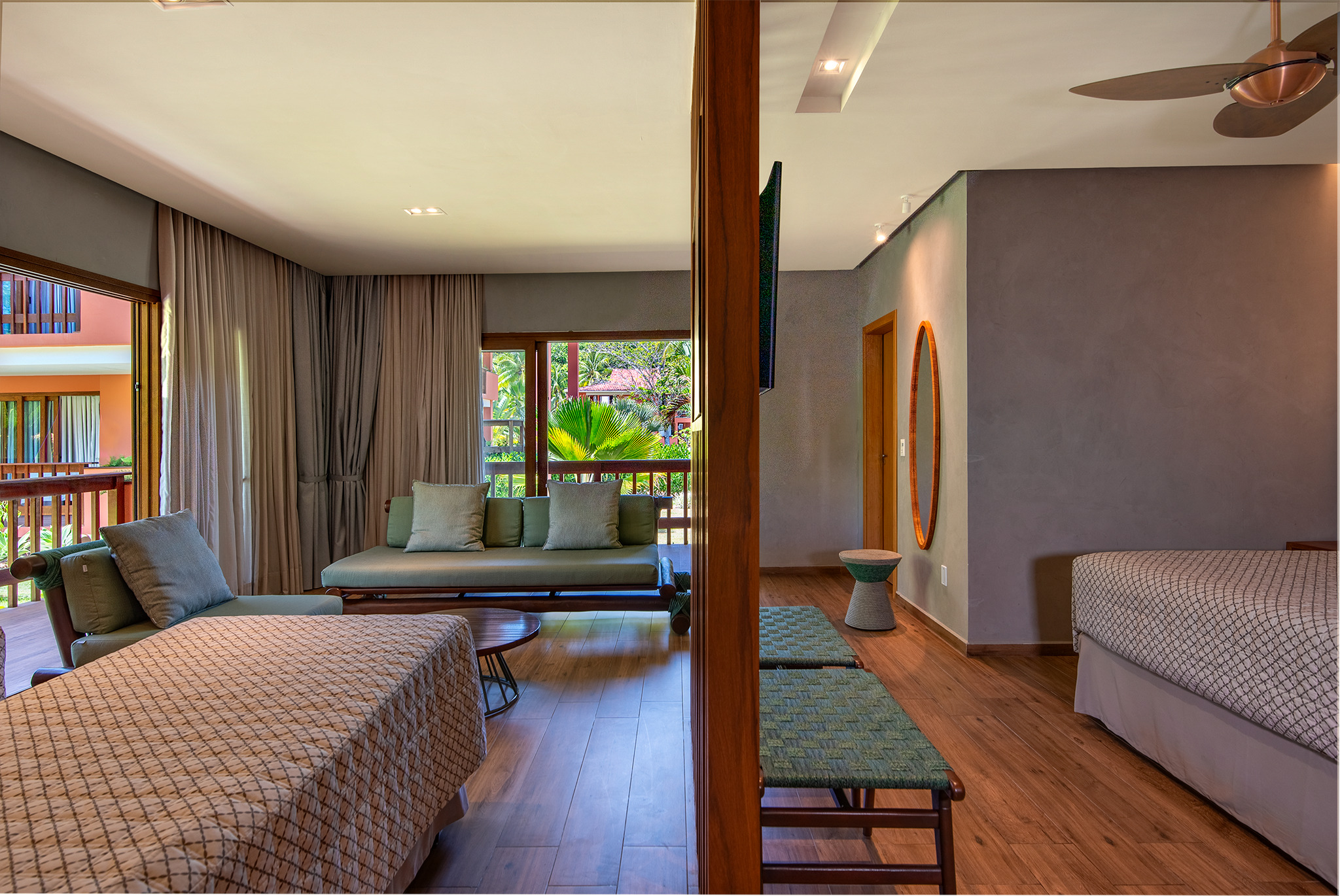 Family Room Capacity 3