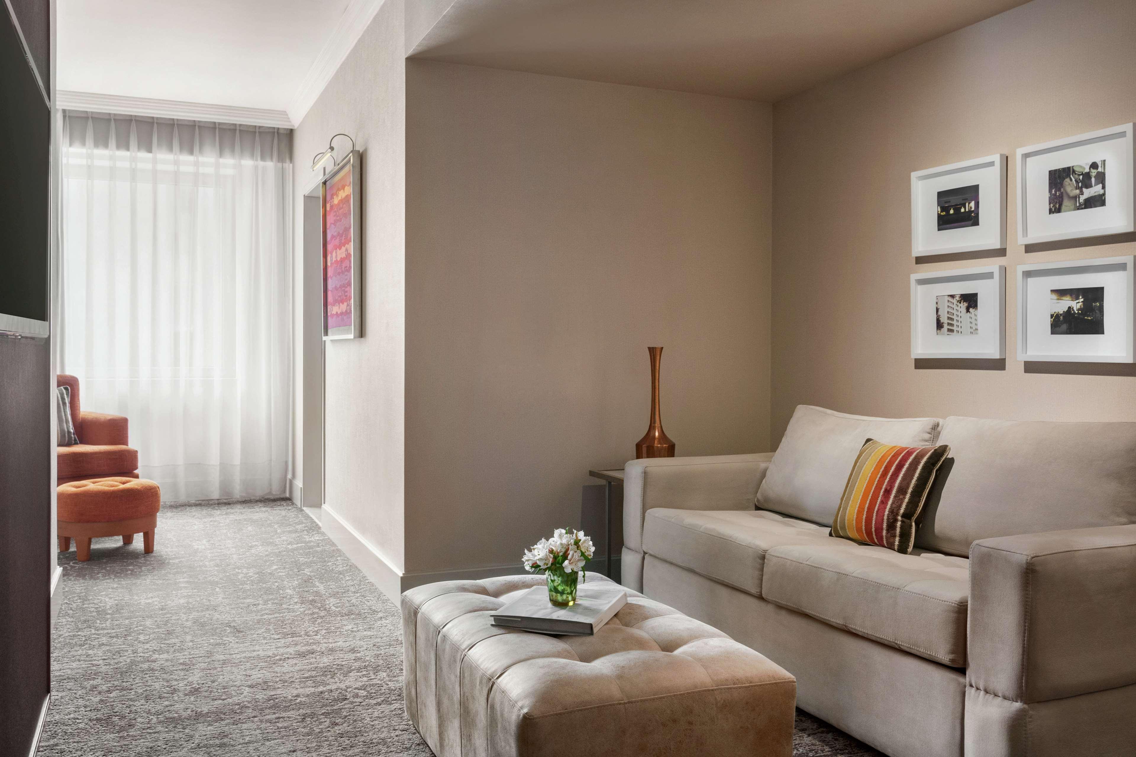 Junior Suite King Bed Non Smoking