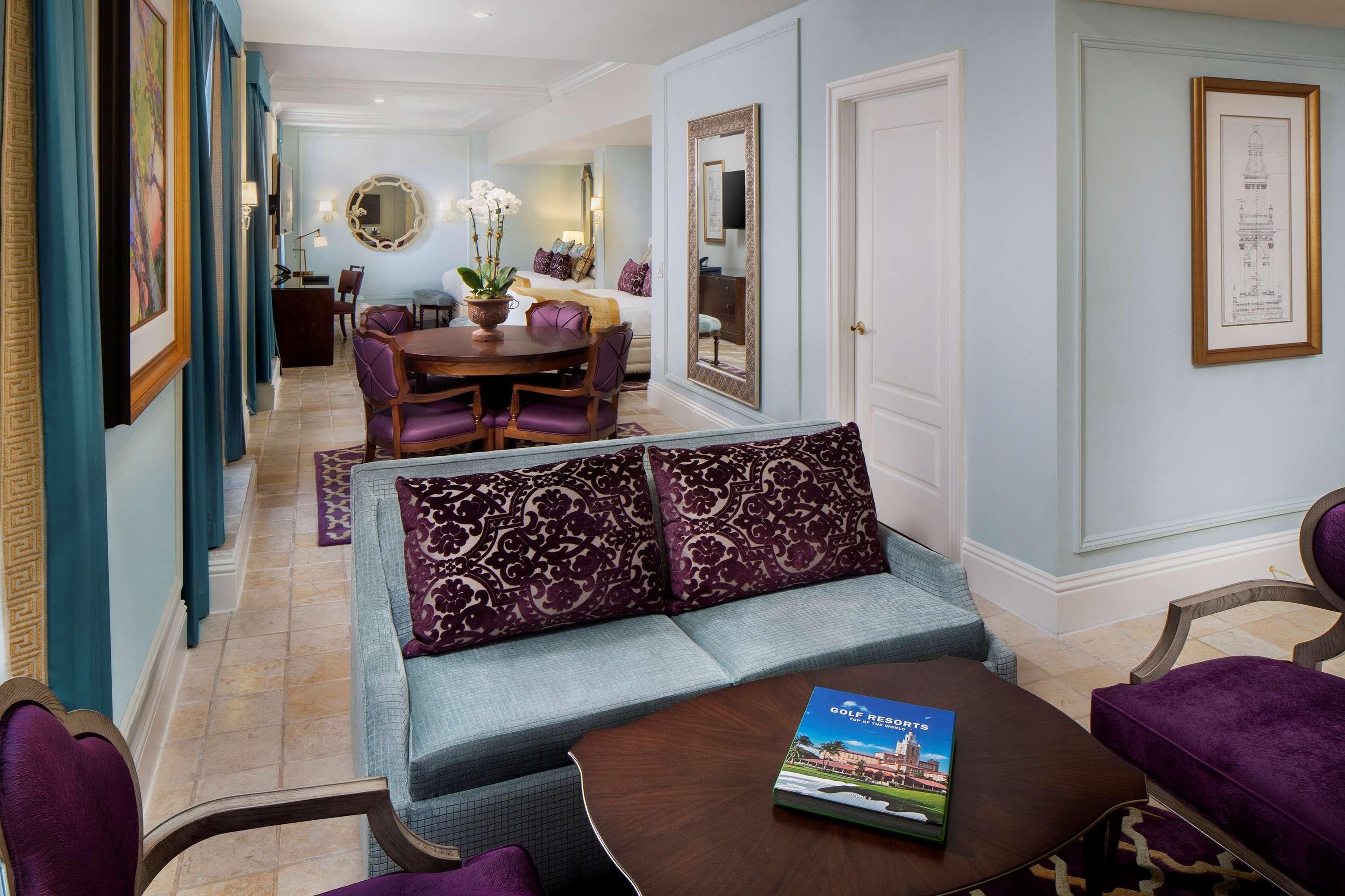 Suite Two Queen Beds