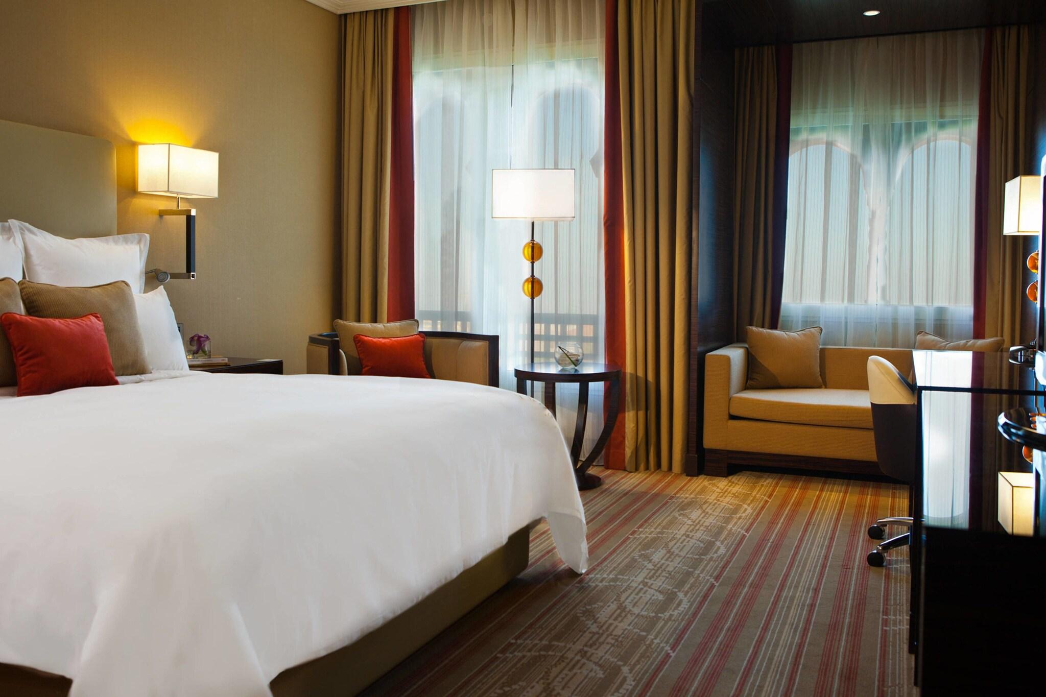 Double Superior King Bed