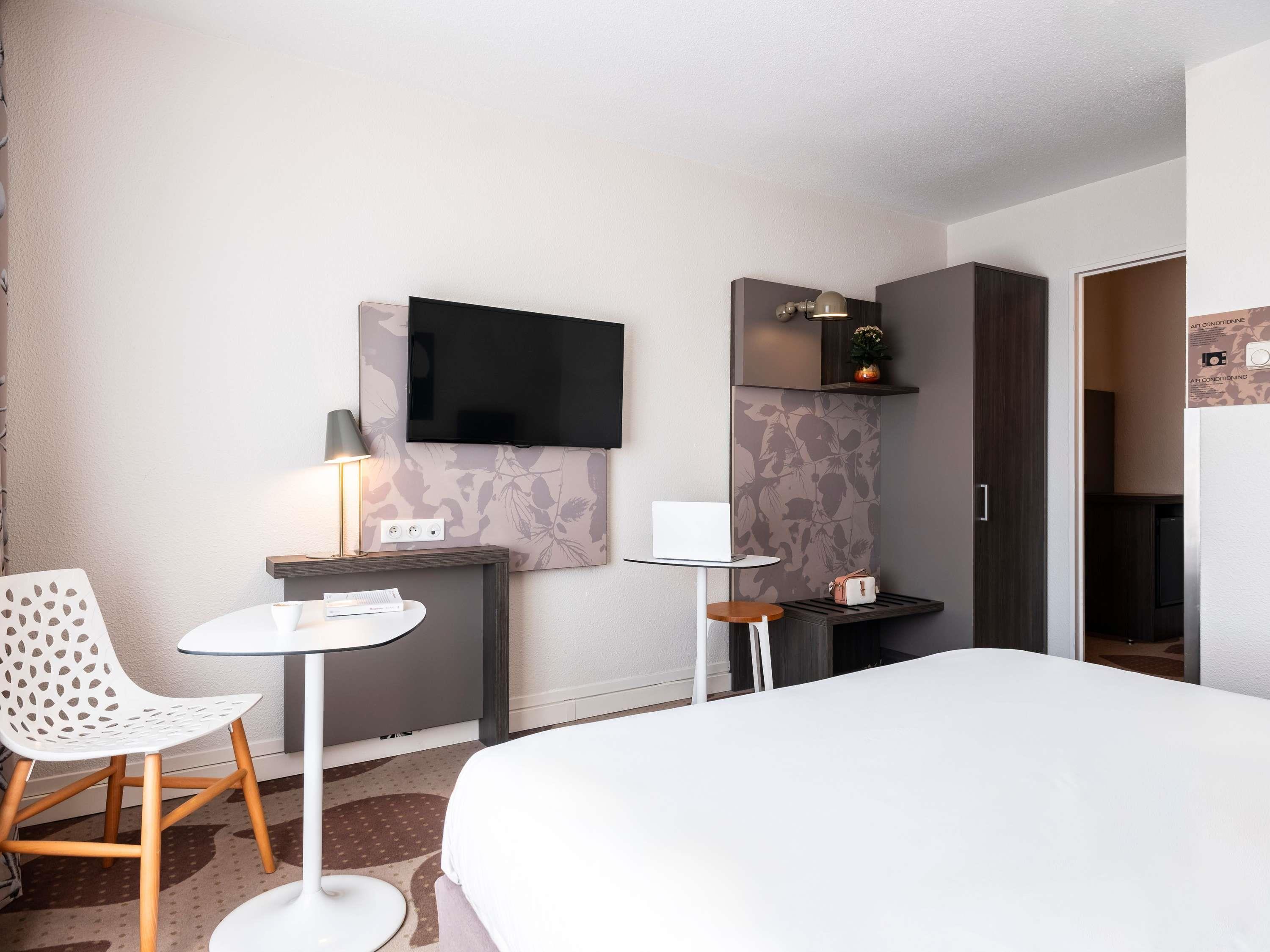 Suite Connecting Room