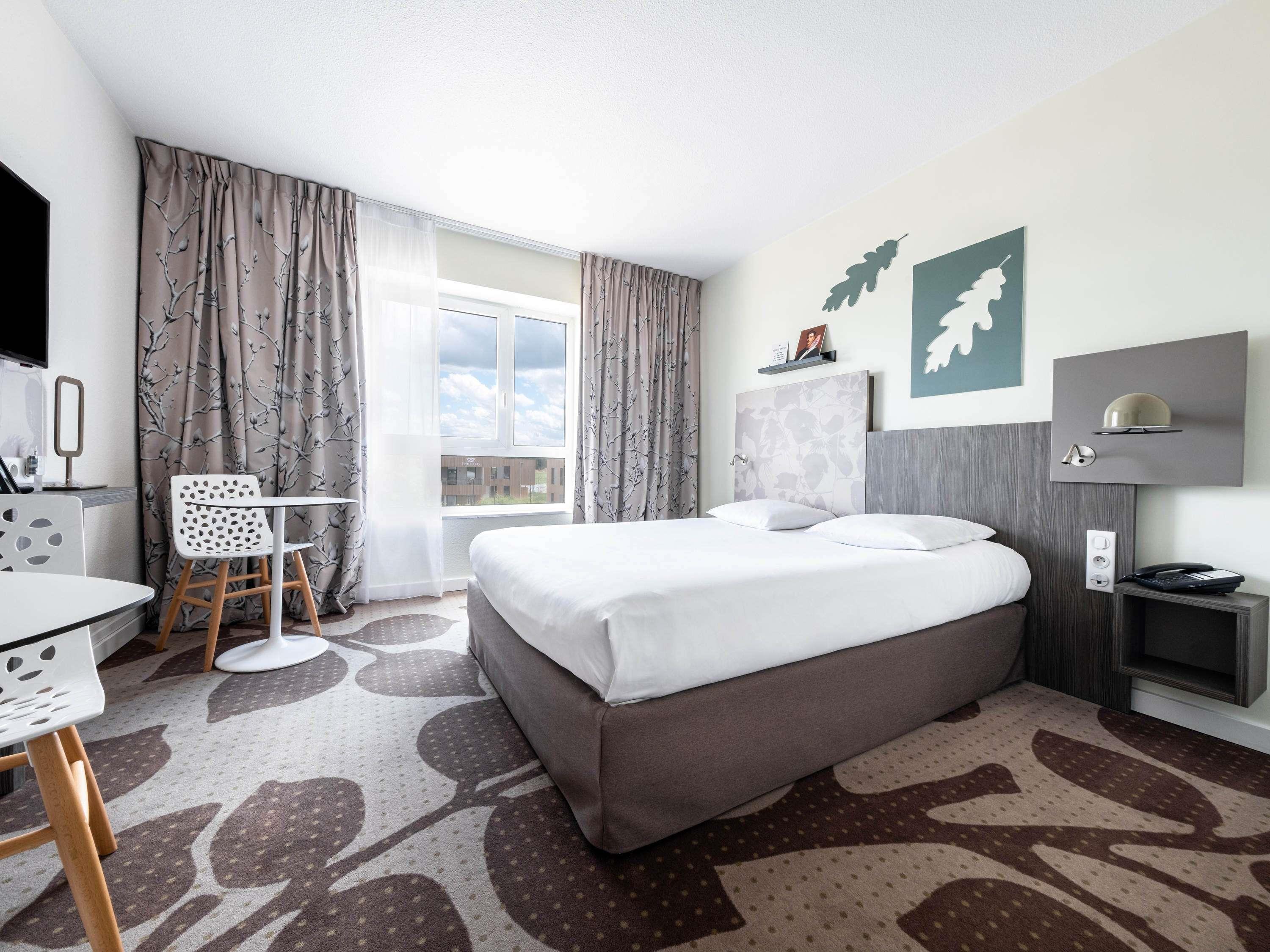 Suite Connecting Room