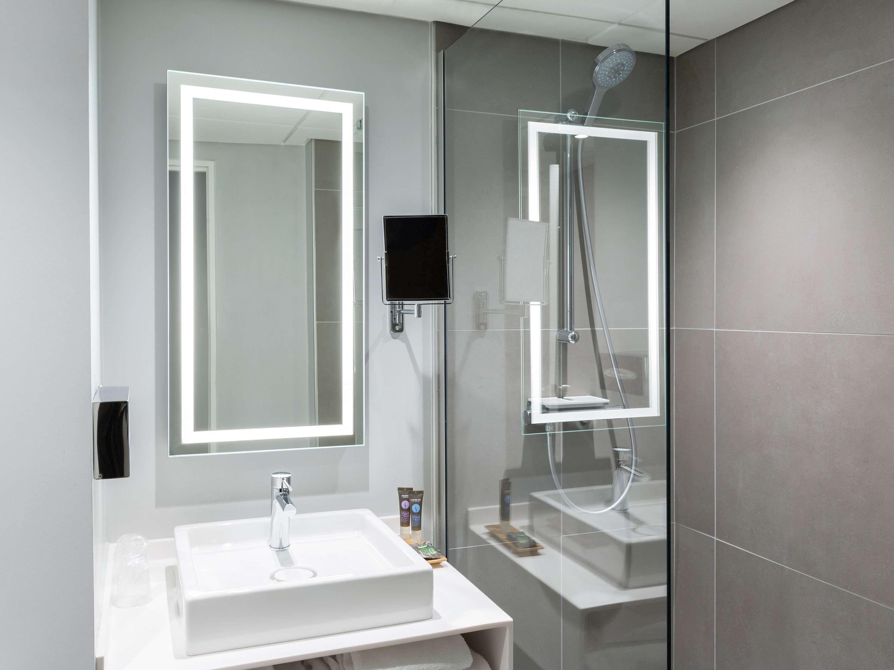 Double Superior with Double Bed