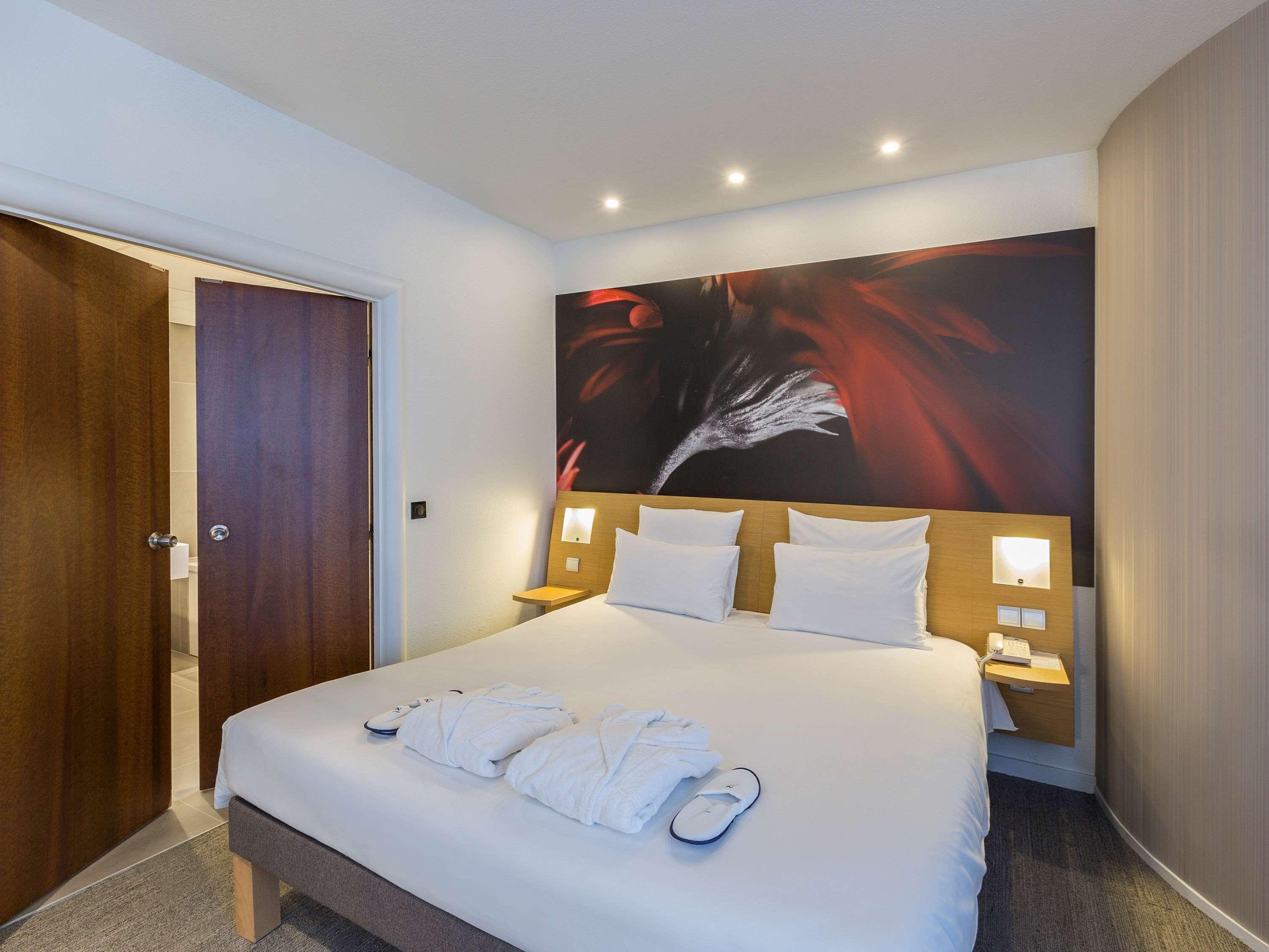 Junior Suite King Size Bed