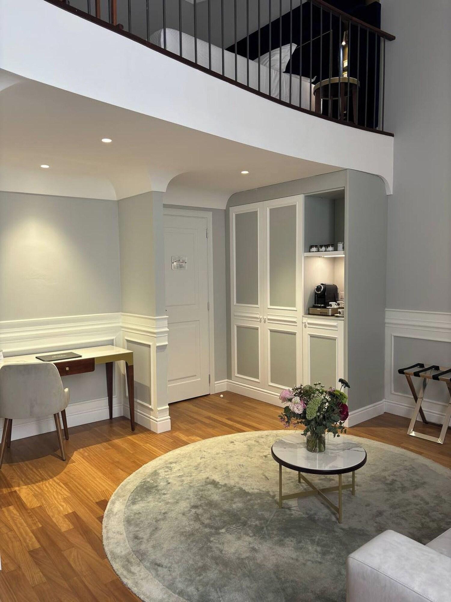 Junior Suite Executive King Bed