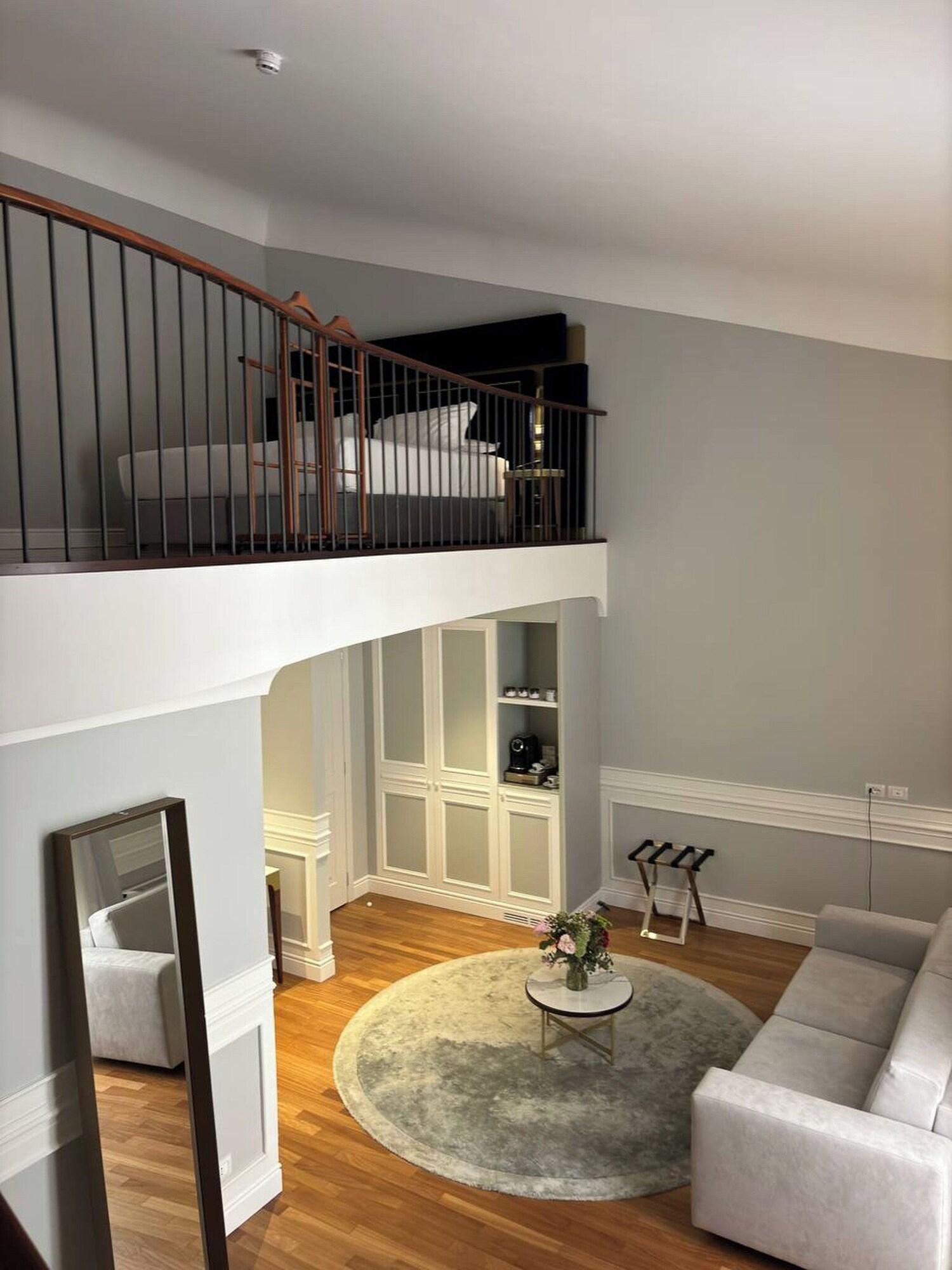 Junior Suite Executive King Bed