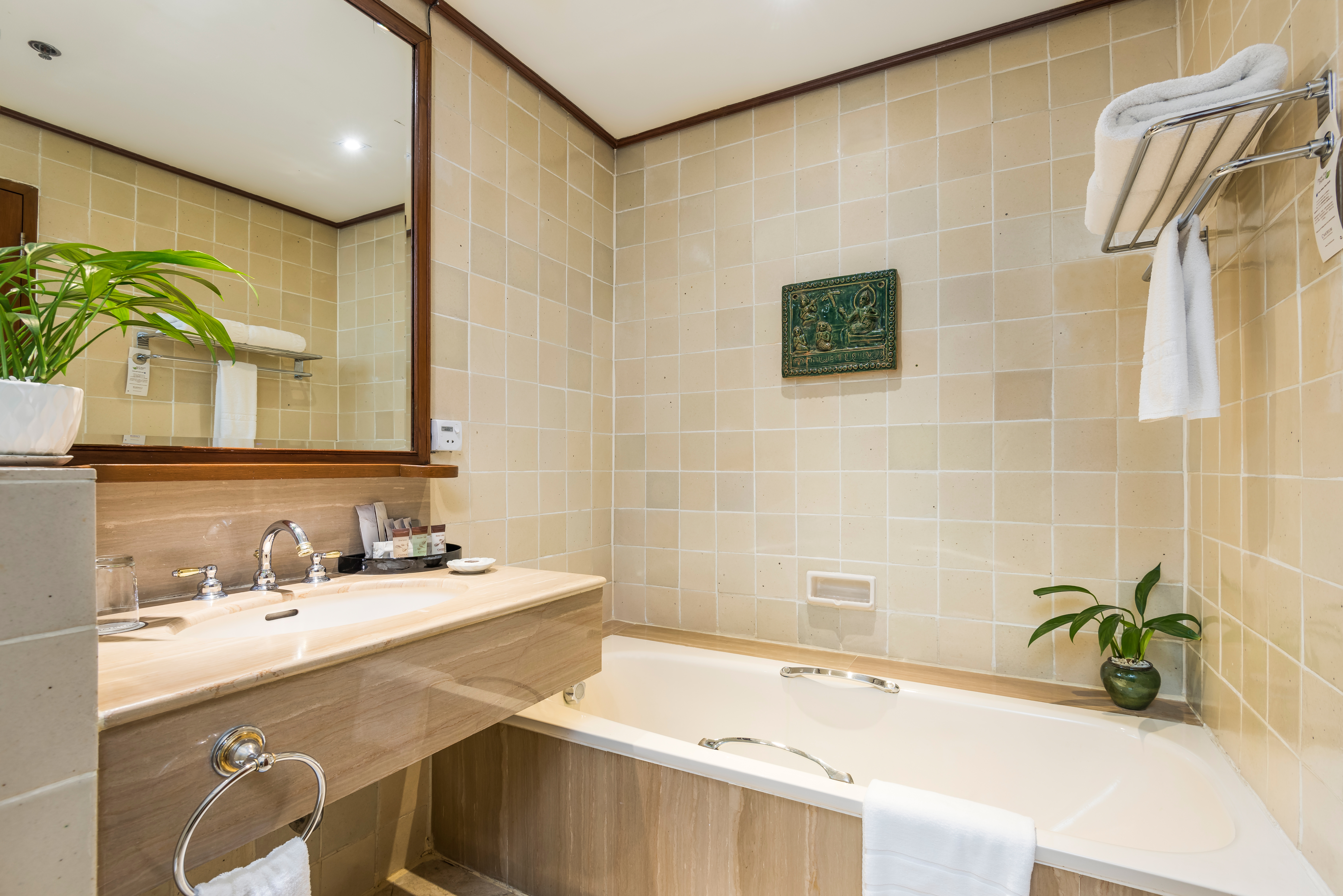 Double or Twin Deluxe