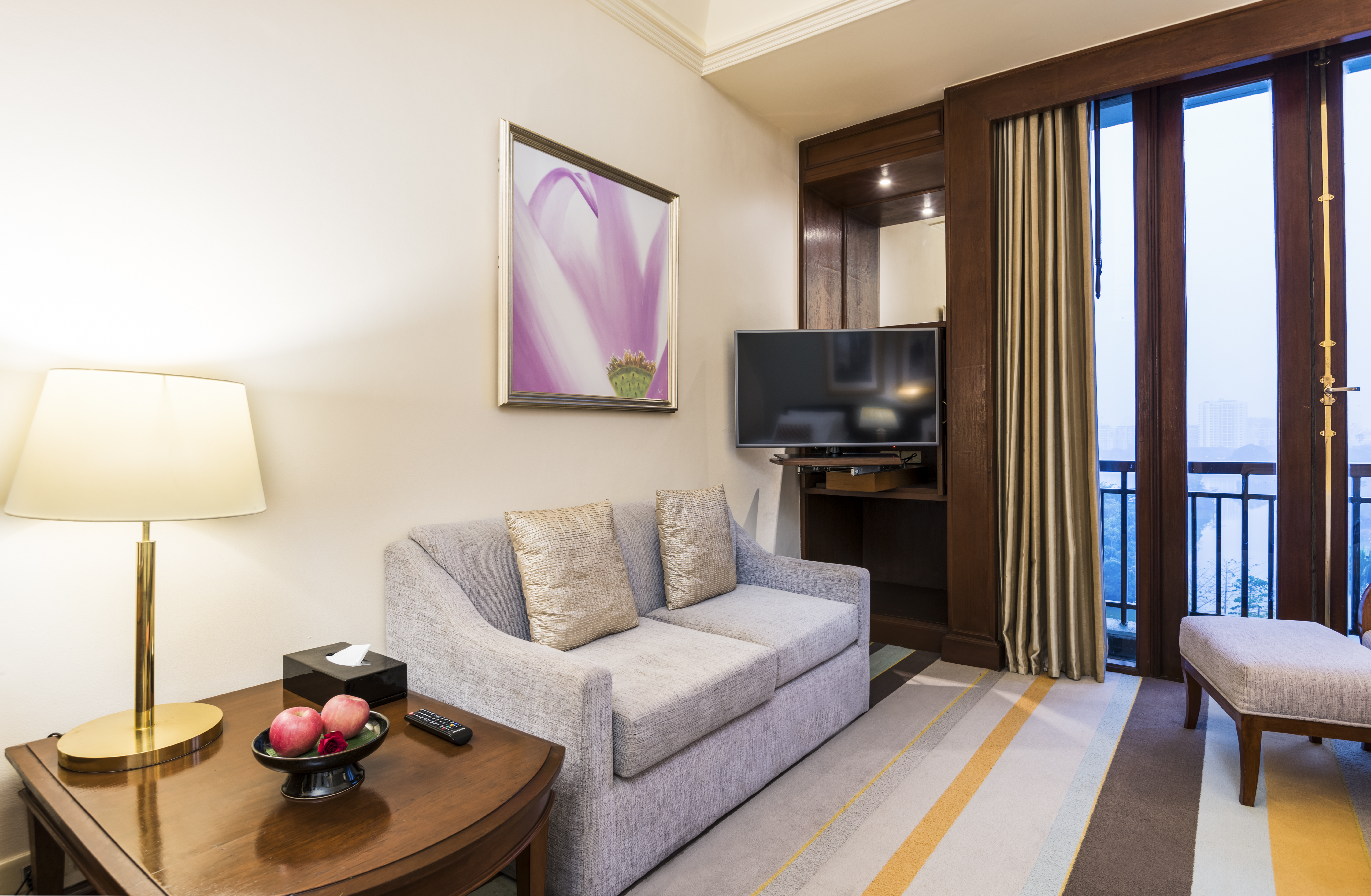 Twin Deluxe Two Beds