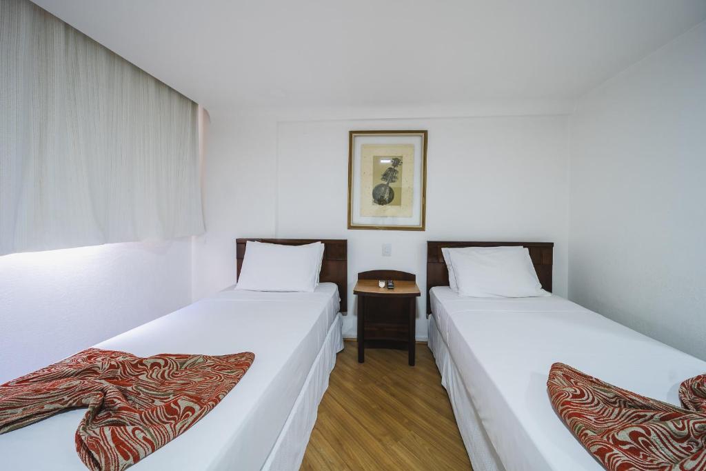 Triple Three Beds