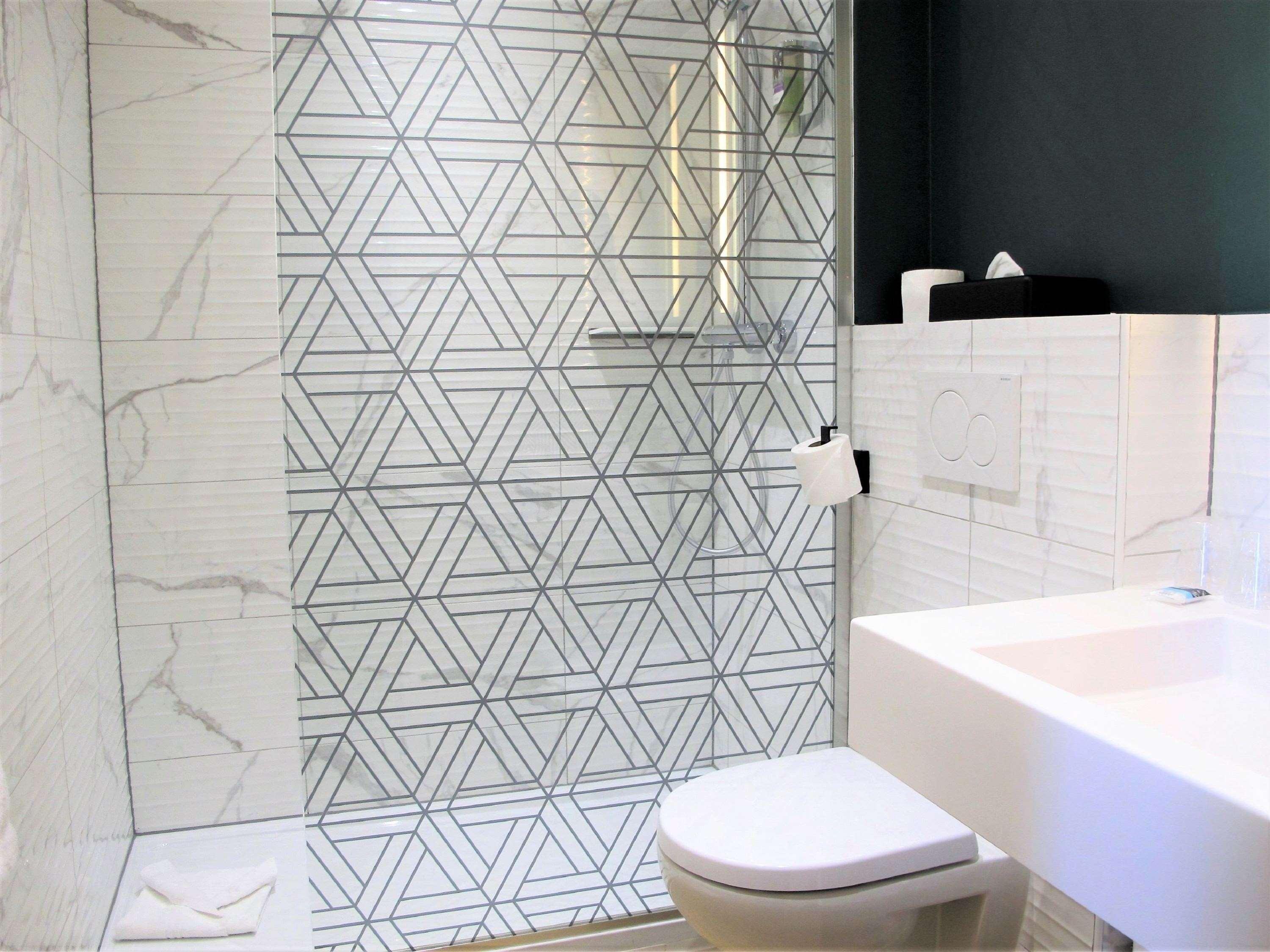 Double Classic Double Bed