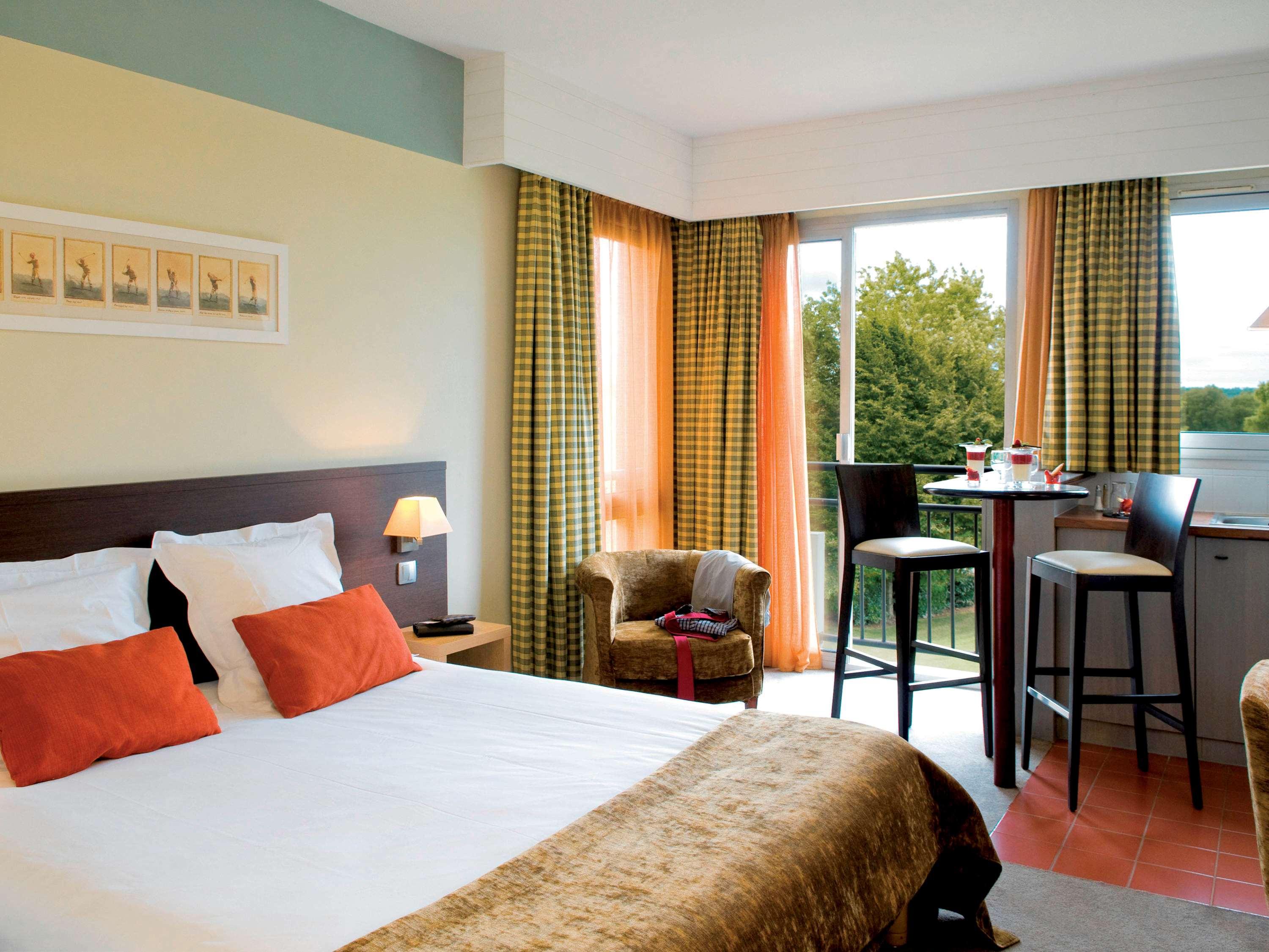 Studio with Kitchenette