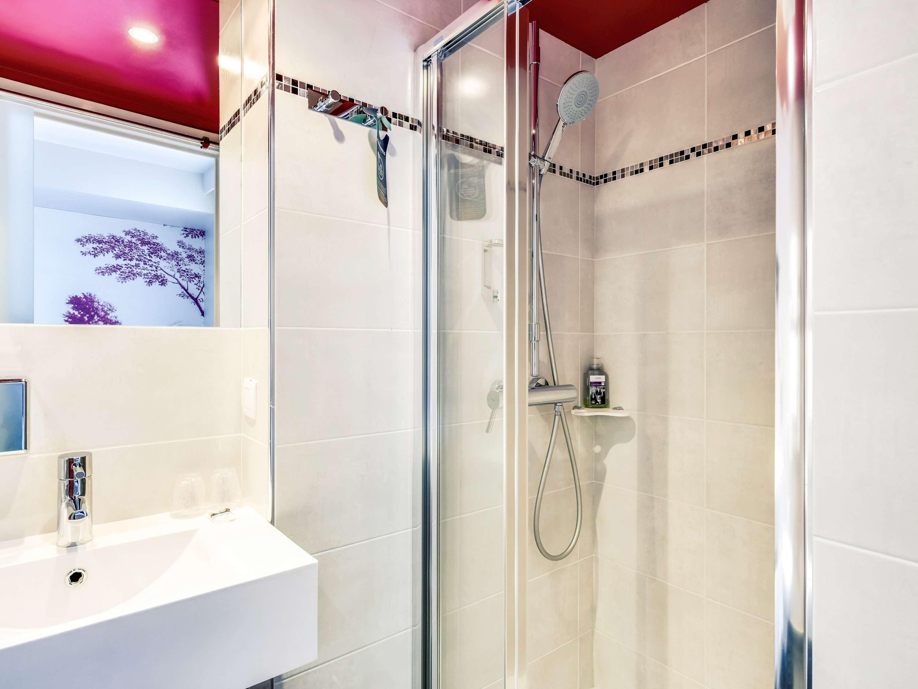 Double Classic Double Bed