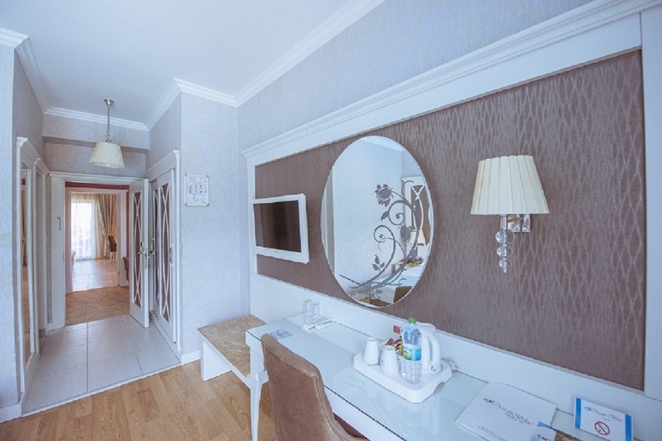 Family Room Connecting Room