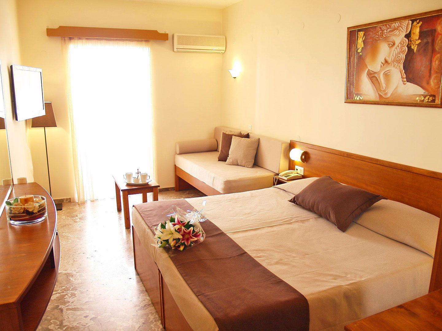 Double or Twin Standard