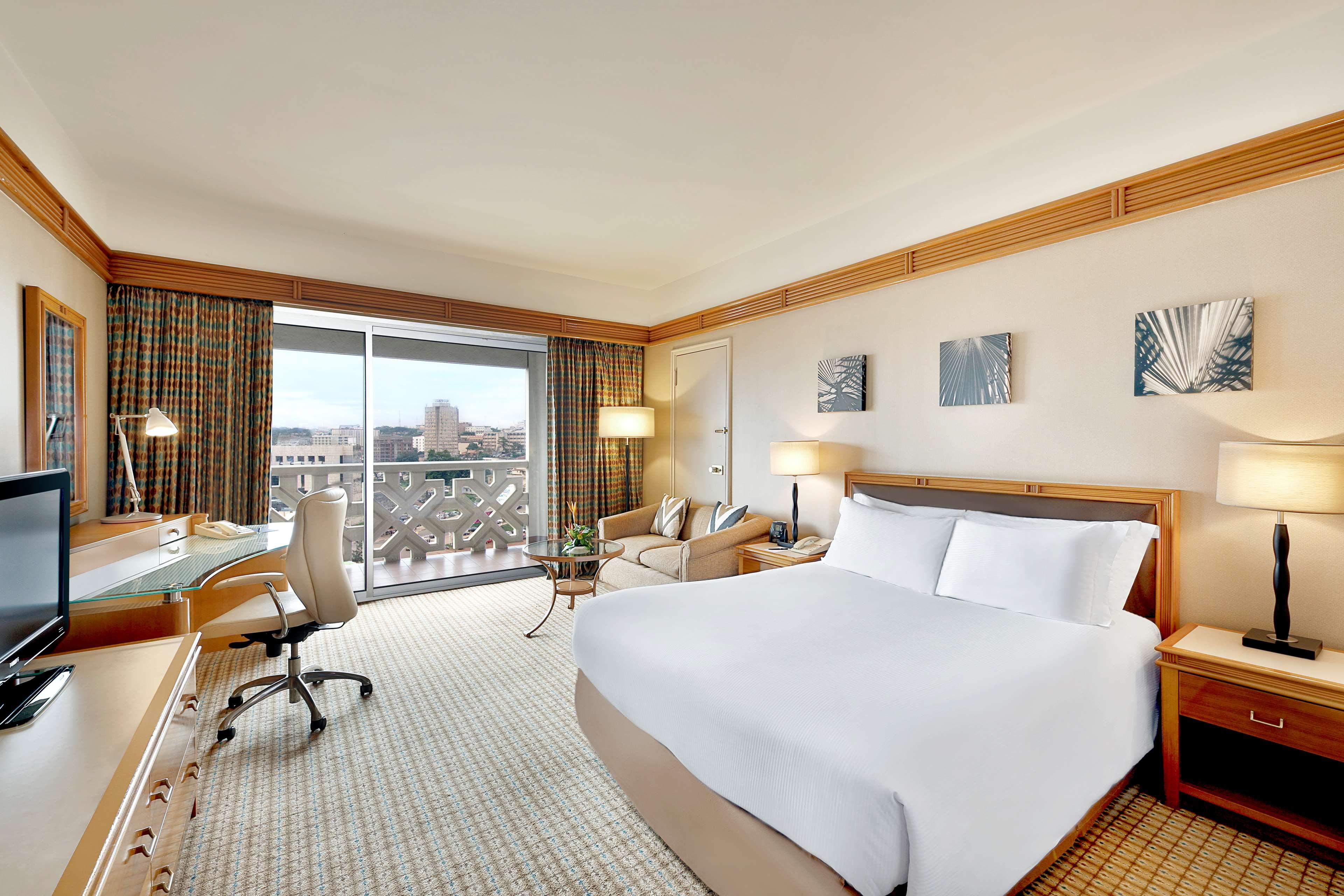 Double Deluxe King Bed